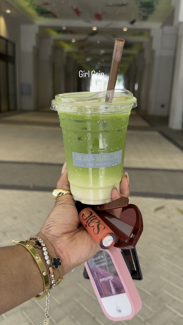 The accessories really said, “Don’t forget about me.” 🍵✨ From the matcha run to the stack, the shades, and the lip combo… it’s the little details that make the whole vibe. If you love elevating your everyday essentials, this one’s for you.

#LTKStyle #EverydayLuxury #MatchaMood #Accessorize

#LTKootd
