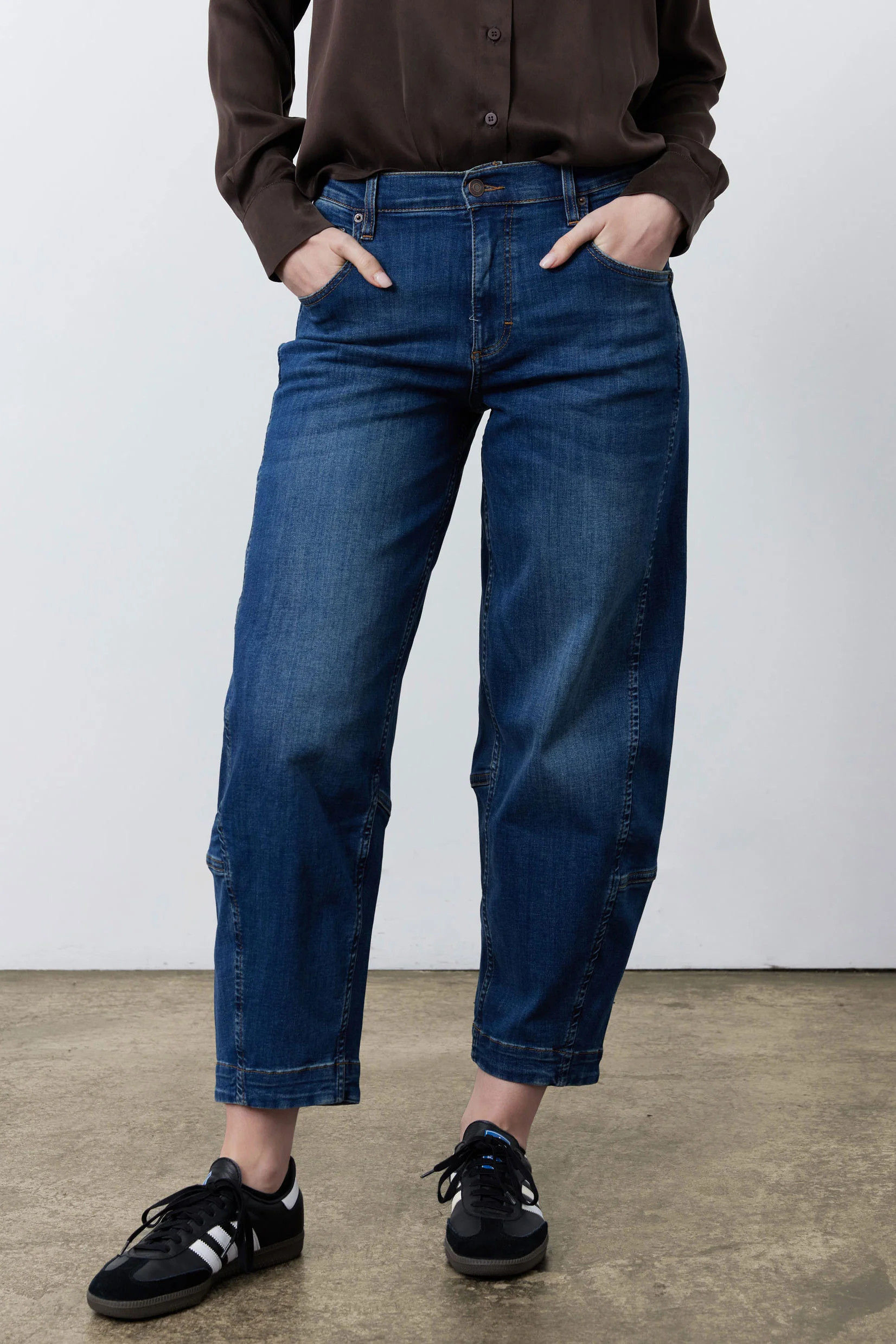 The Ultimate Barrel Leg Jeans 2.0 | Indigo Barrel Jeans - Ruti | Ruti