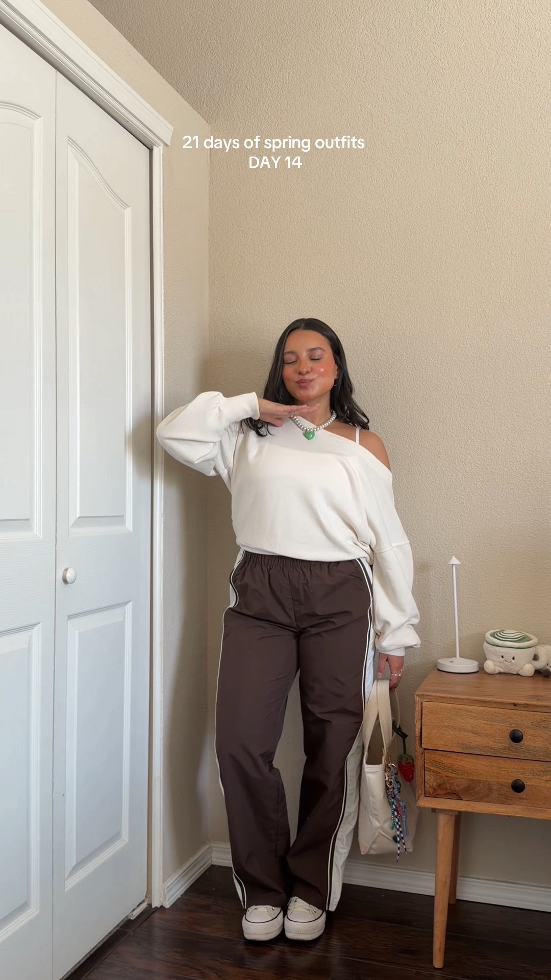 track pants outfit inspo⭐️ — wearing pants in size small + both tops in size small

#LTKootd #LTKSeasonal #LTKxAerie