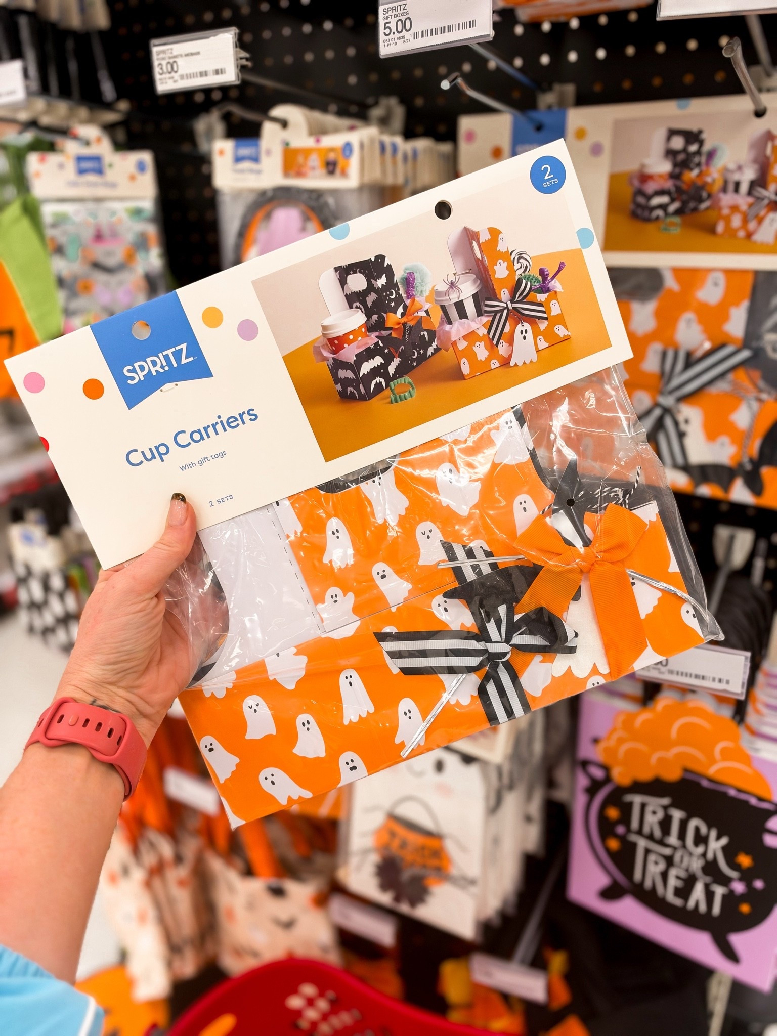 Halloween 👻 💀🎃cup carrier at @Target ! Great for boo baskets or gifts for teachers 👩‍🏫

#LTKSeasonal #LTKmomlife