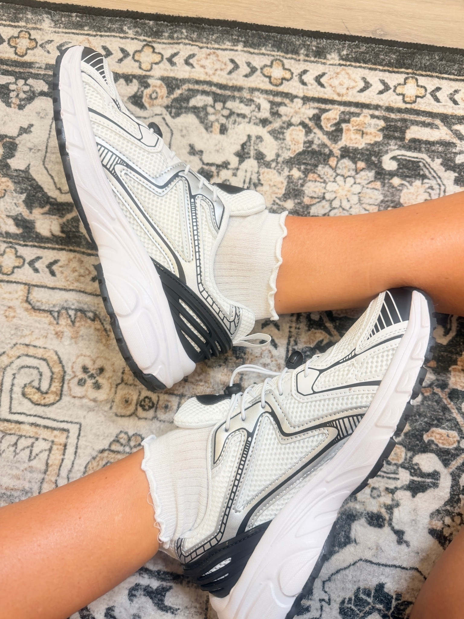 Found a look for less at walmart!

#LTKActive