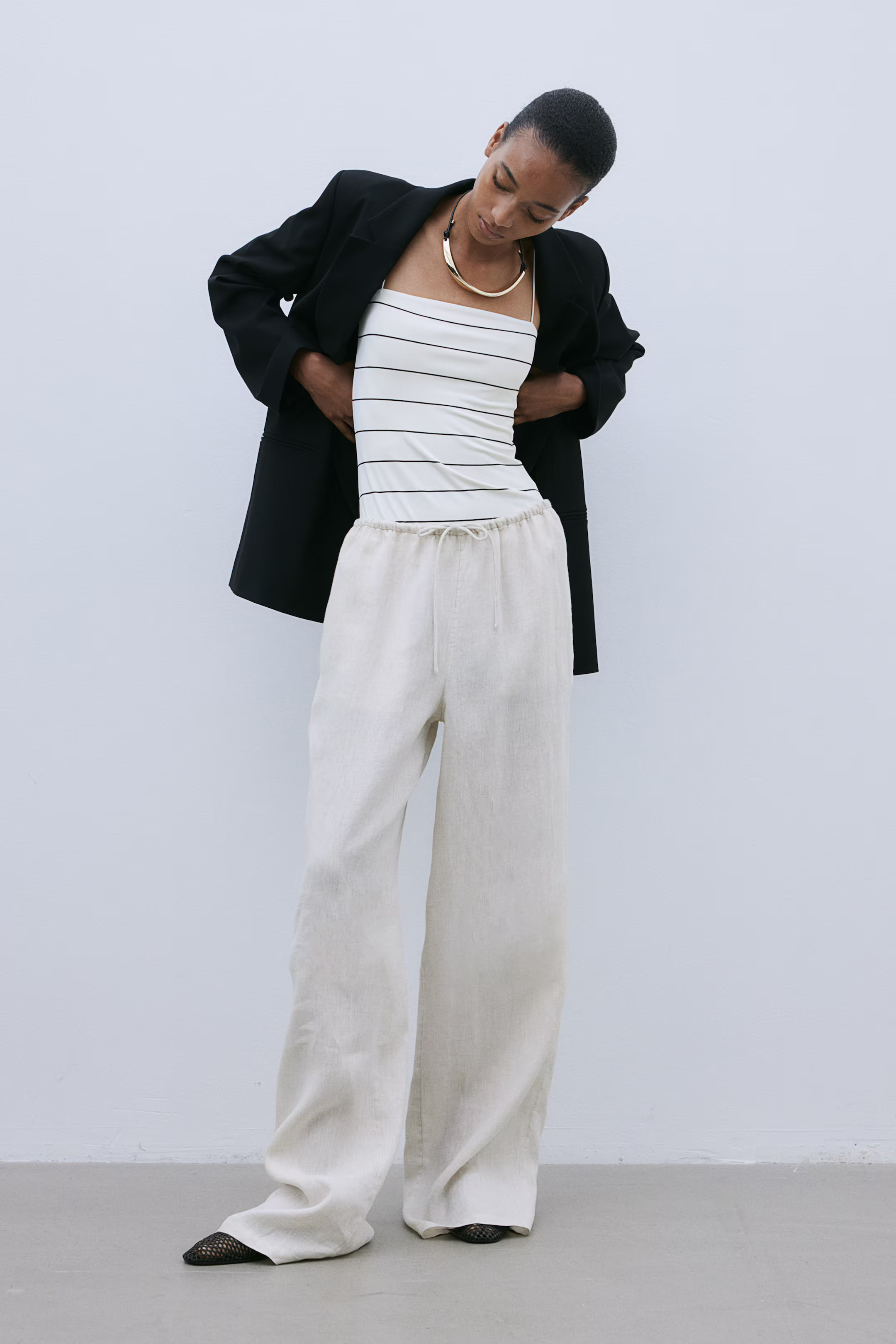 Bodysuit with Extra-narrow Shoulder Straps | H&M (US + CA)