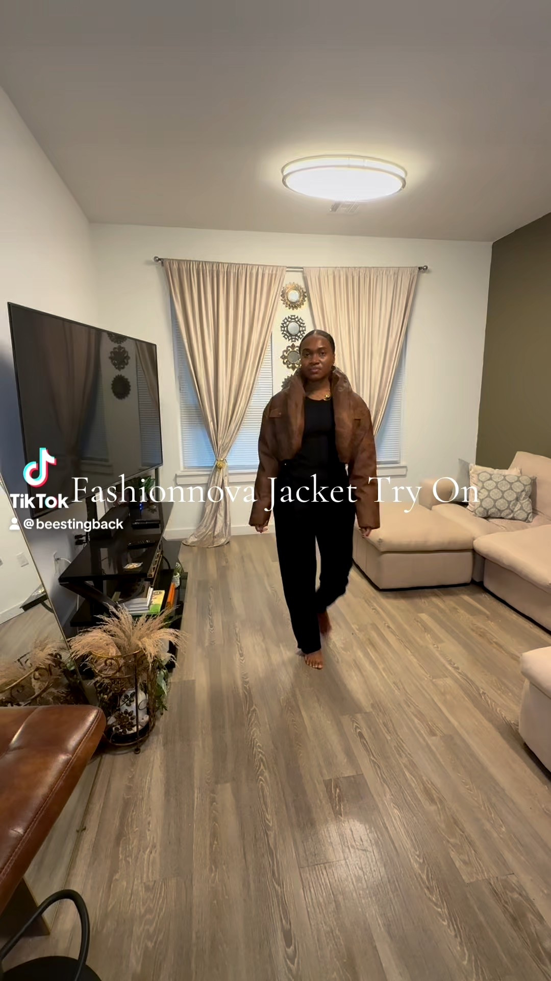 This Jacket 😍

Cloud Hopping Faux Leather Puffer Jacket Size M

#LTKFindsUnder100 #LTKStyleTip #LTKSaleAlert