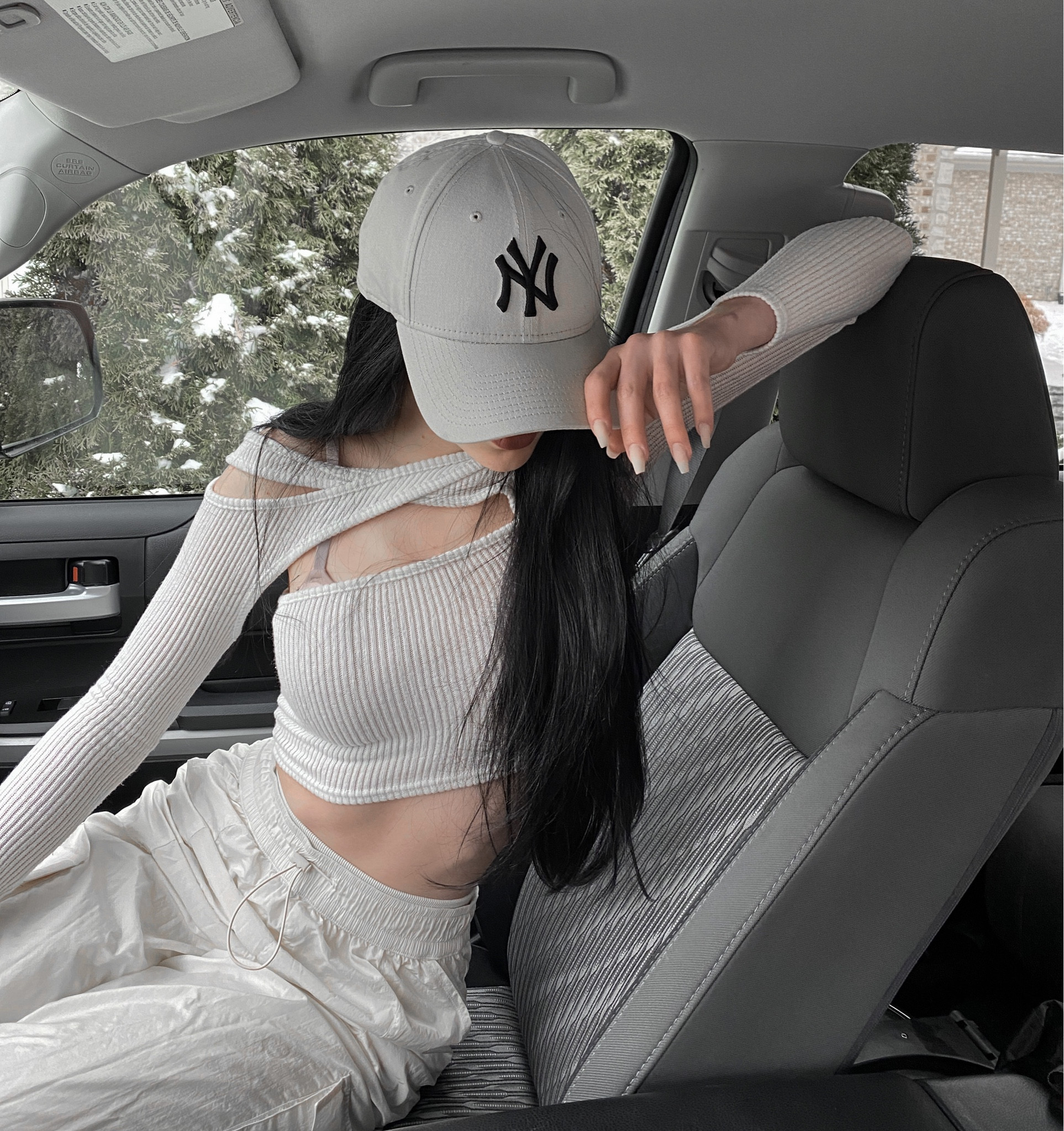 White cream cut out crop top, ribbed asymmetrical shirt, cream parachute cargo joggers, athletic wear, baseball cap nyc Yankees, monochrome outfit idea, casual clothes, style inspo

#LTKunder50 #LTKstyletip #LTKunder100