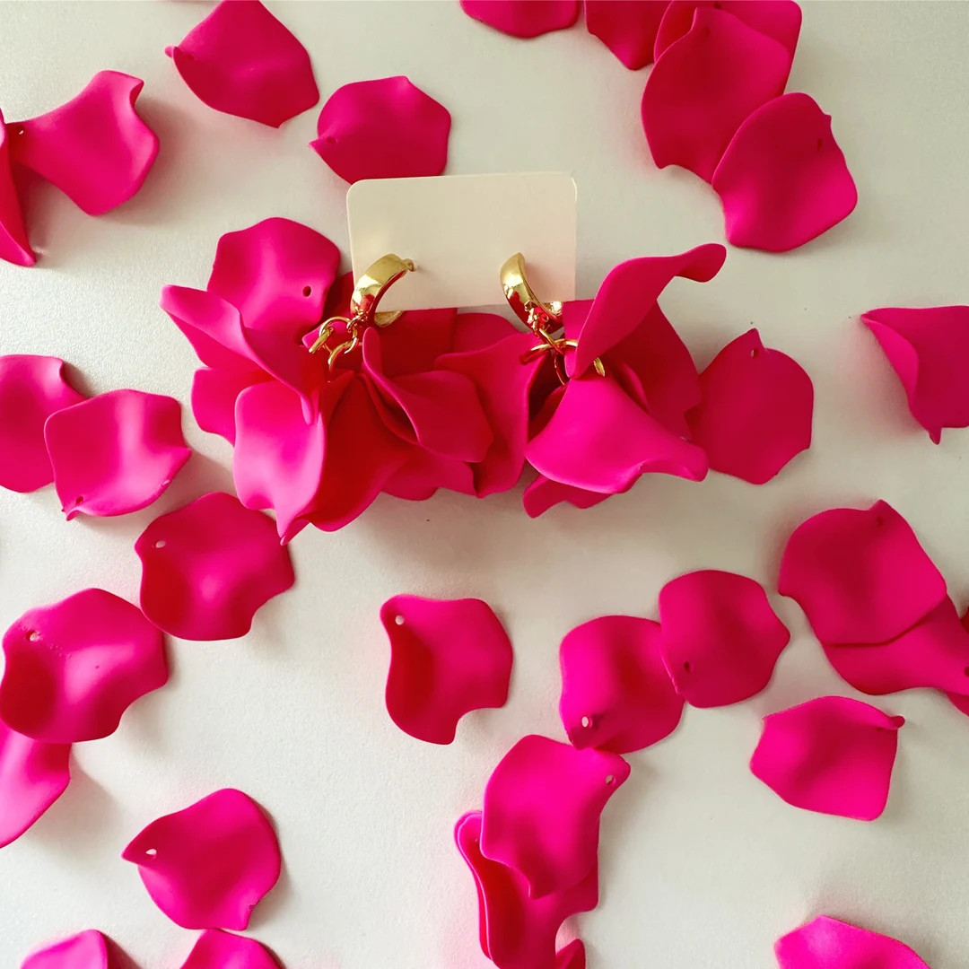 Price:
        $42.50 | Etsy (US)