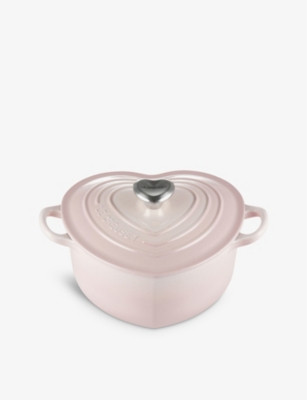 Heart-shaped cast-iron casserole dish 20cm | Selfridges