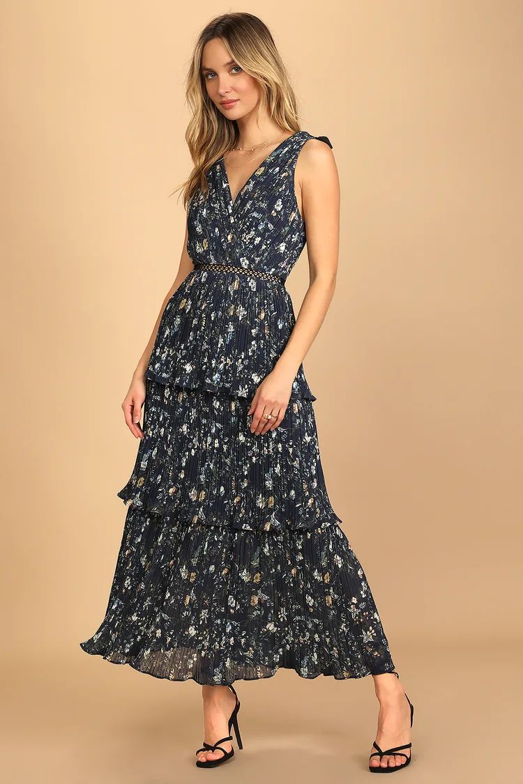 Such Sophistication Navy Blue Floral Print Pleated Maxi Dress | Lulus (US)