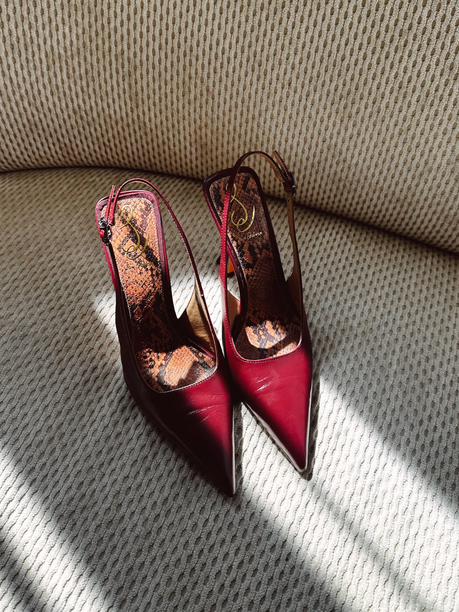 Dream burgundy slingback 🥹🤌🏽 

#LTKShoeCrush #LTKSeasonal #LTKStyleTip