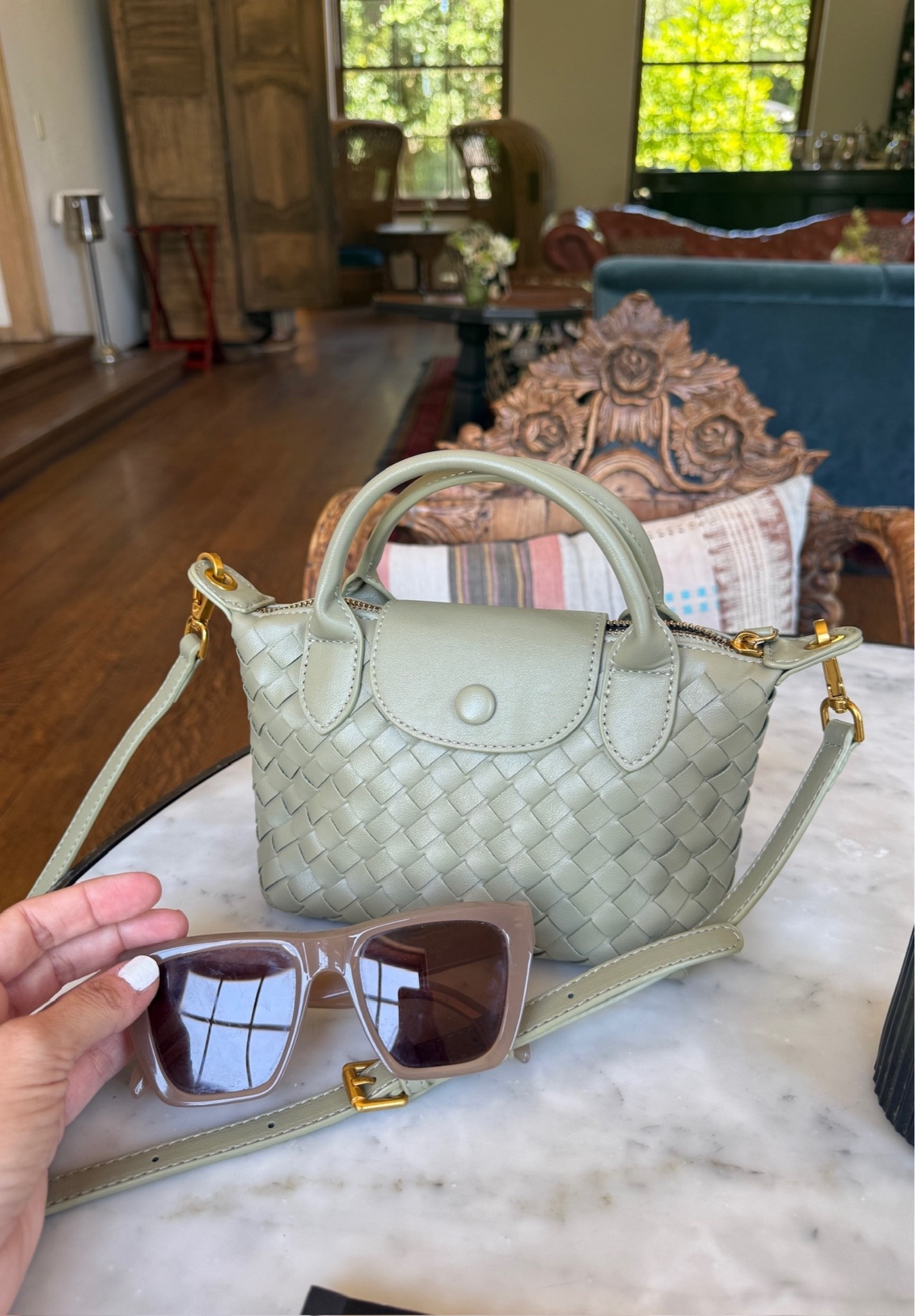 My go-to sunnies + purse lately 🤍 The easiest accessories to throw on with any outfit!

#LTKmomlife #LTKootd #LTKgrwm