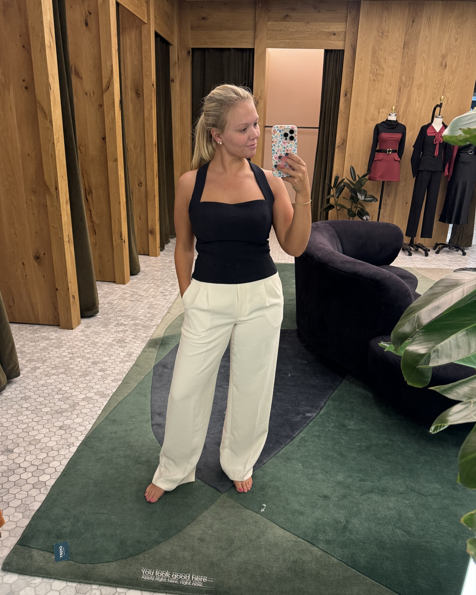 Aritzia
Top - small, navy comes in multiple colors
Pants - 6 , tts
I’m 5’3, size 4-6