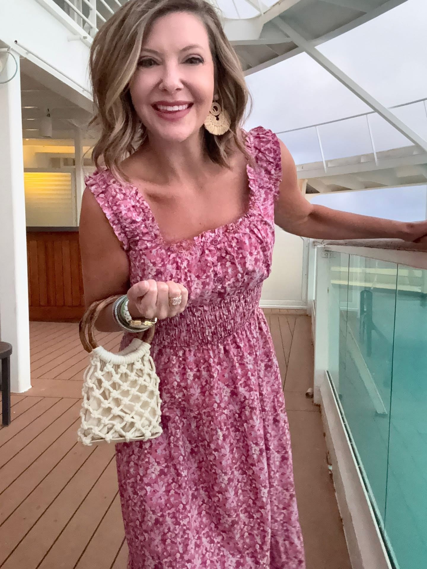 Happy Tuesday! This target dress was a TOP SELLER on my page last month! It’s soo adorbs! 💗 I’m in an XS for reference! 



#LTKdayinmylife #LTKSaleAlert