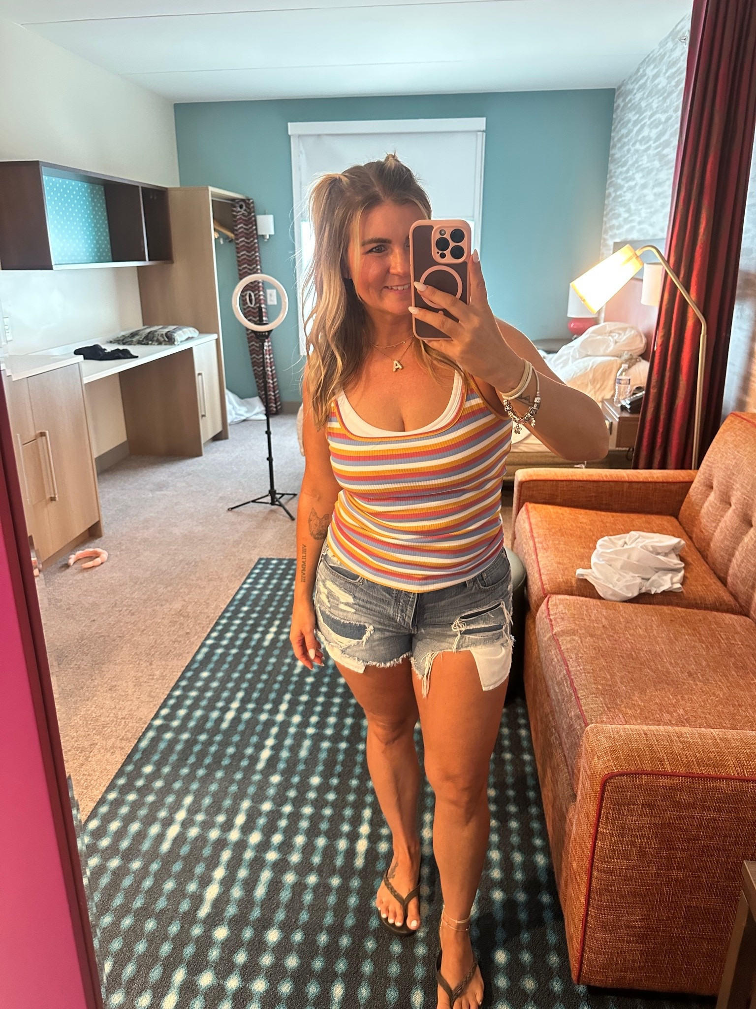 Concert Outfit 🎶🏝️☀️

#LTKmomlife #LTKMidsize #LTKootd