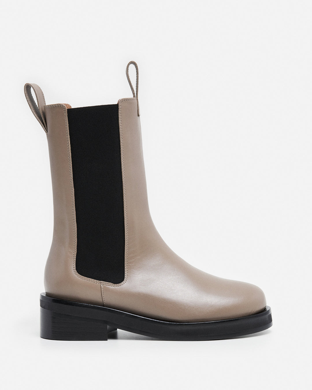 Liana Leather Taupe | Flattered