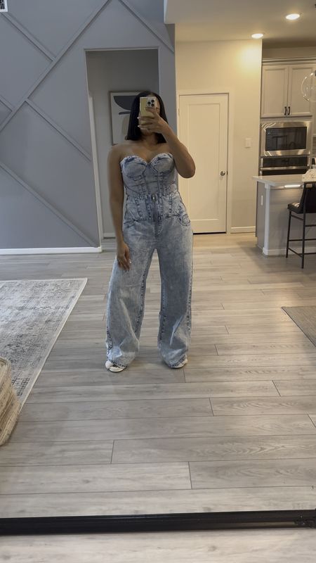 Denim on Denim is always a YES! Check out this PLT set of high waist jeans, with a matching corset zipped top ☺️ 

#LTKVideo #LTKstyletip #LTKfindsunder50