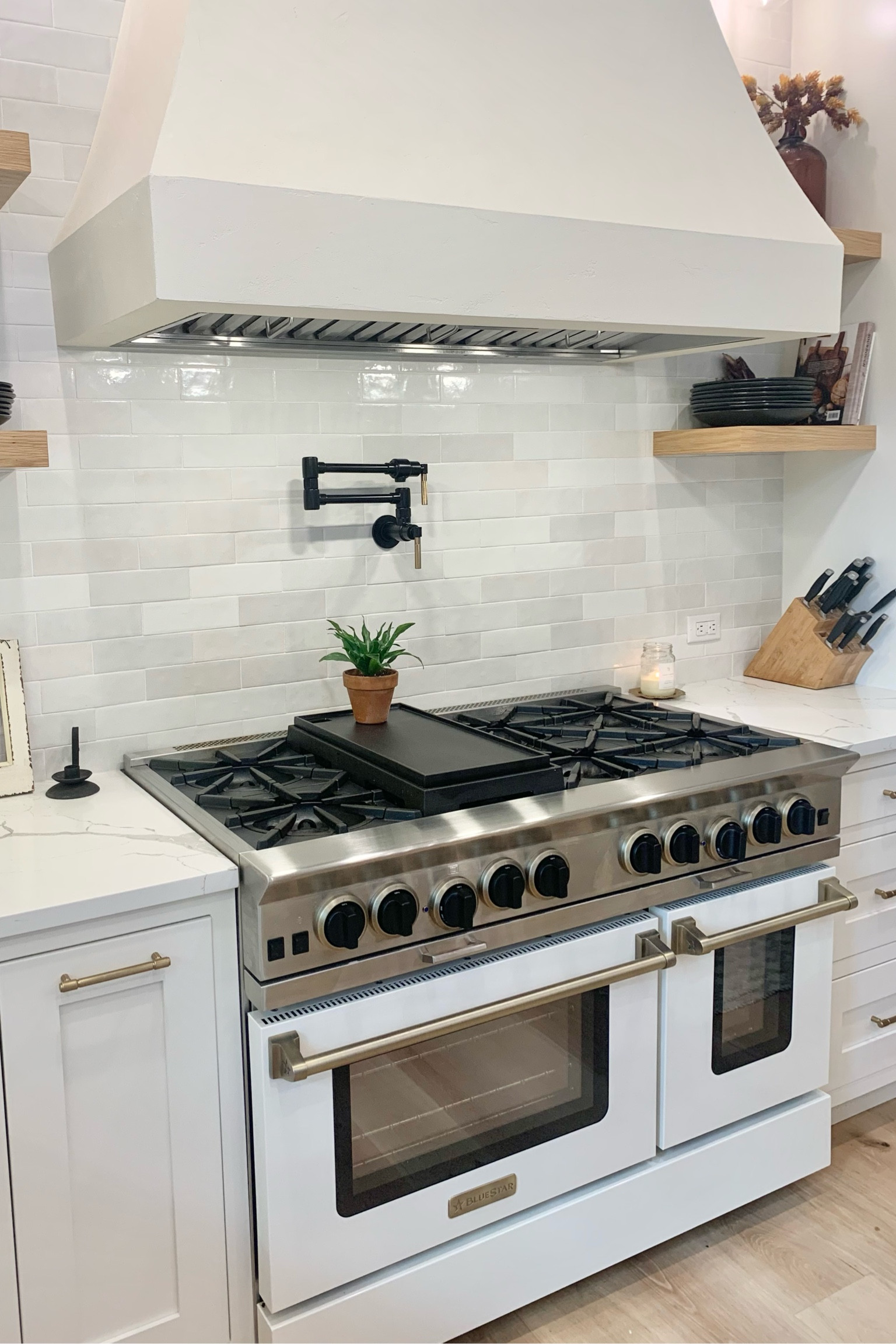 Cloe tile, kitchen tile, backsplash, home design, kitchen backsplash, home decor, kitchen, kitchen design, tile, grey tile, white tile, ceramic tile, modern tile backsplash, tile kitchen

#LTKbeauty #LTKhome #LTKstyletip