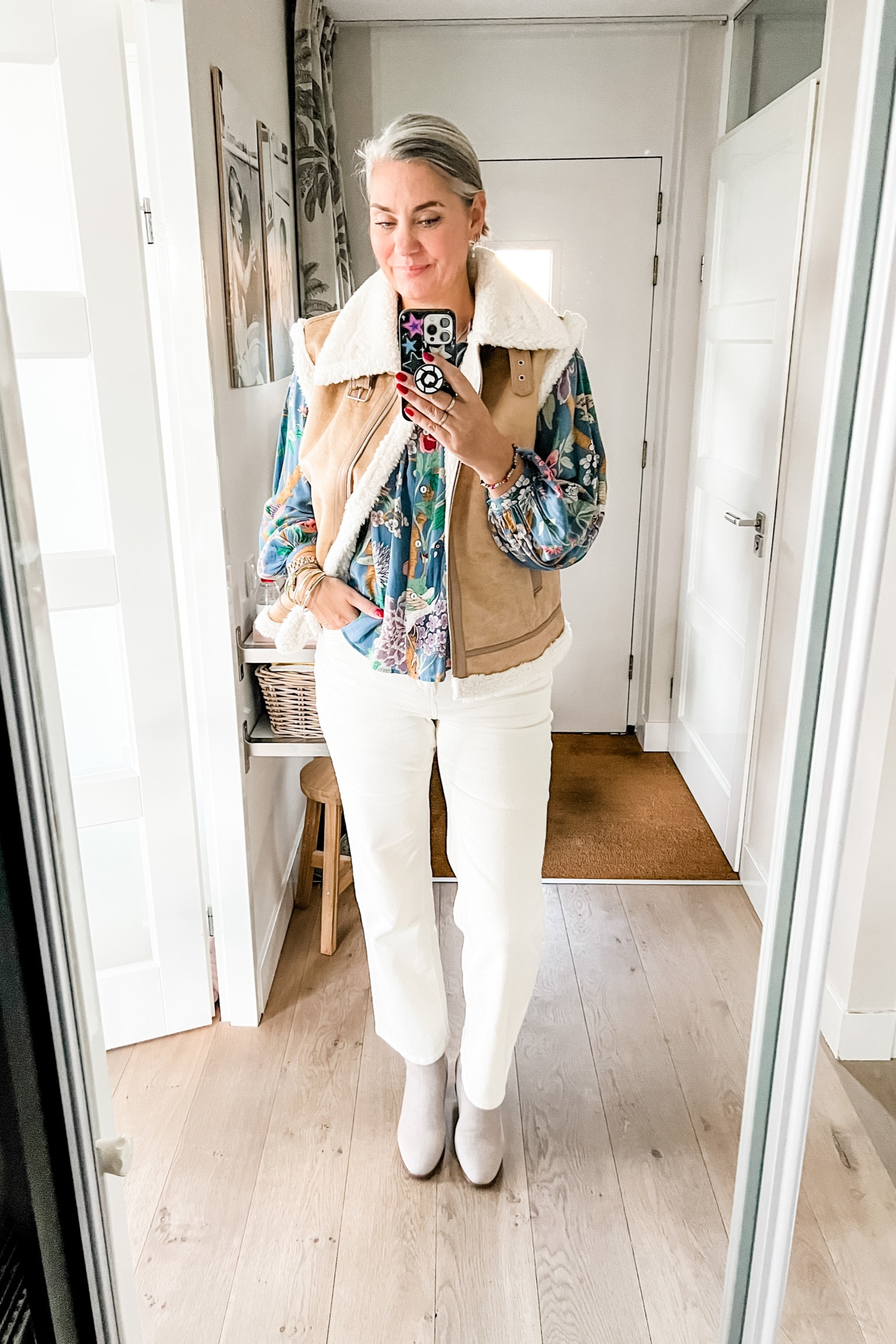 Ootd - Thursday

A secondhand blouse (H&M x GP and J Barker), a shearling bodywarmer or gilet and cream ribcord trousers paired with wool Vivaia boots. 



#LTKstyletip #LTKmidsize #LTKover40