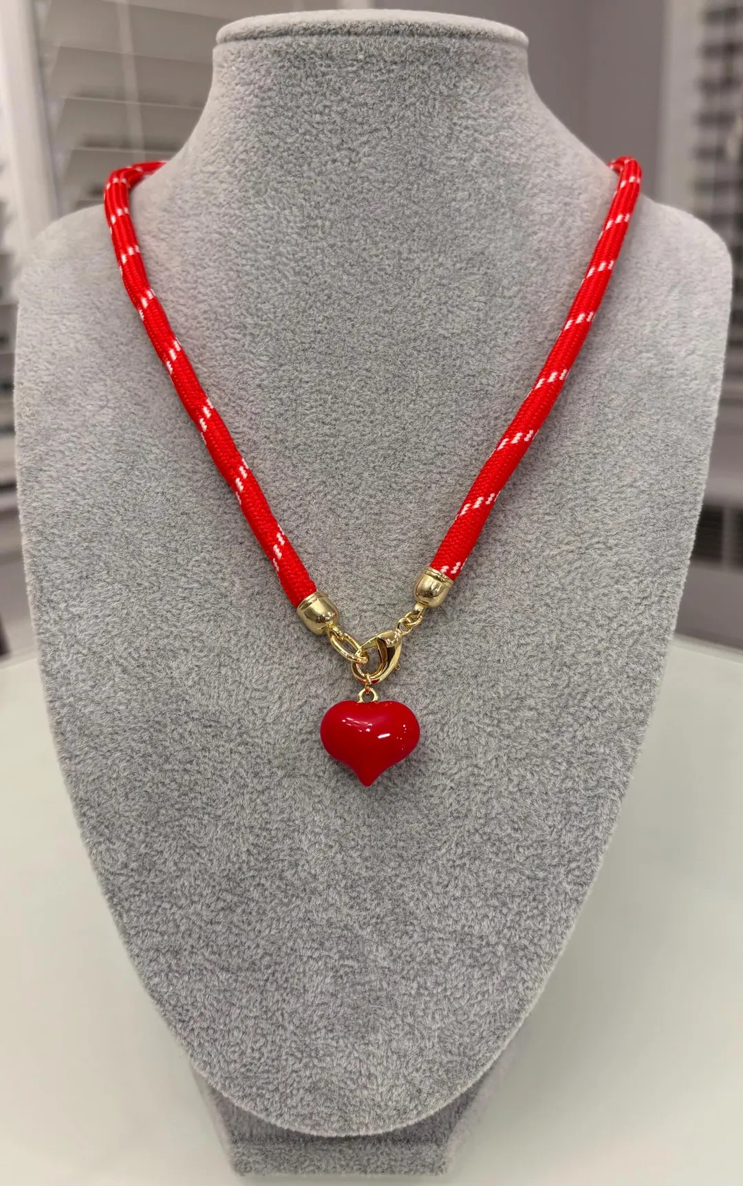 Paracord Necklace With Heart Pendant. Lots of Color Options! - Etsy | Etsy (Global)