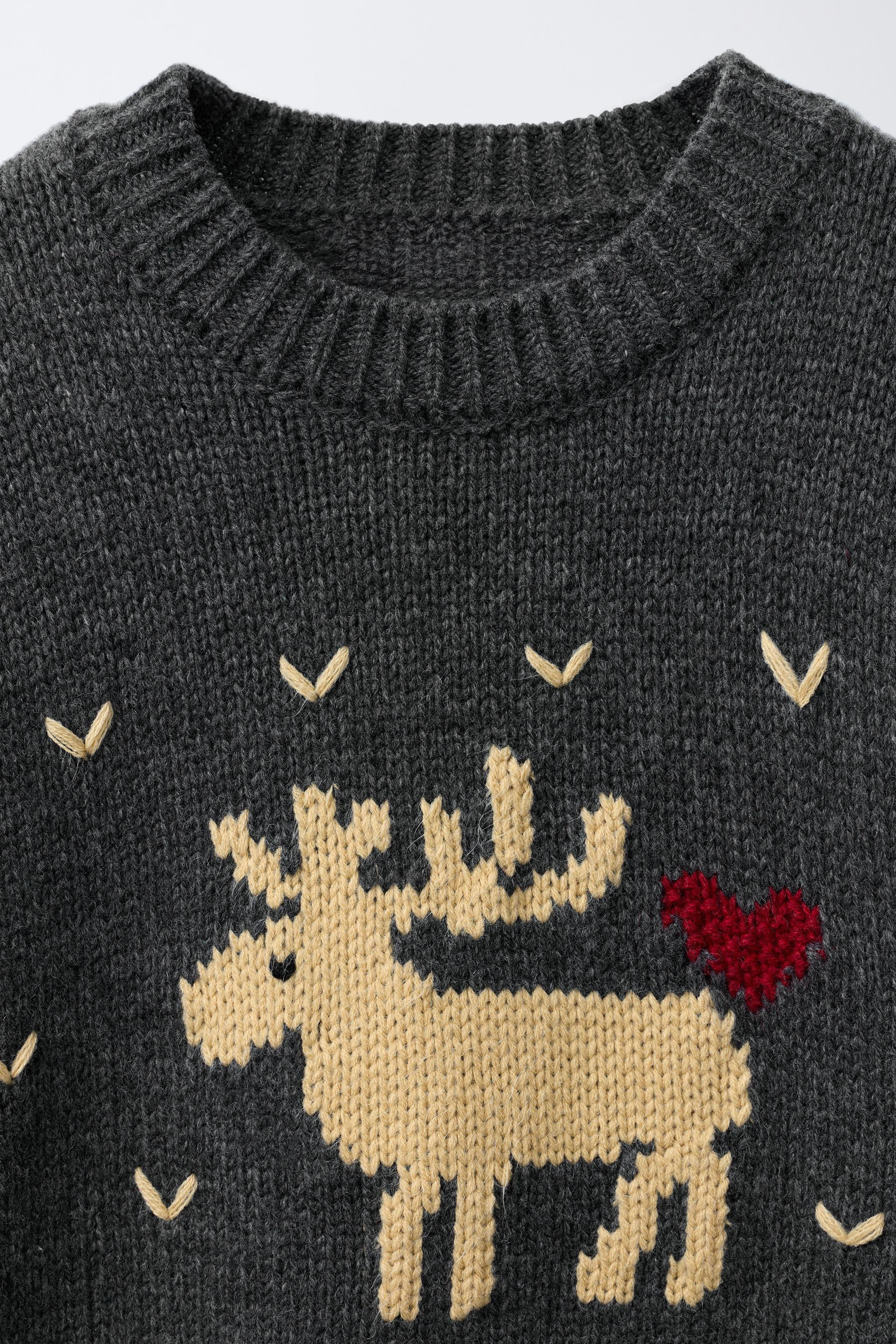 AGES 7-12/ WOOL BLEND KNIT JUMPER WITH EMBROIDERED REINDEER AND HEARTS | Zara US