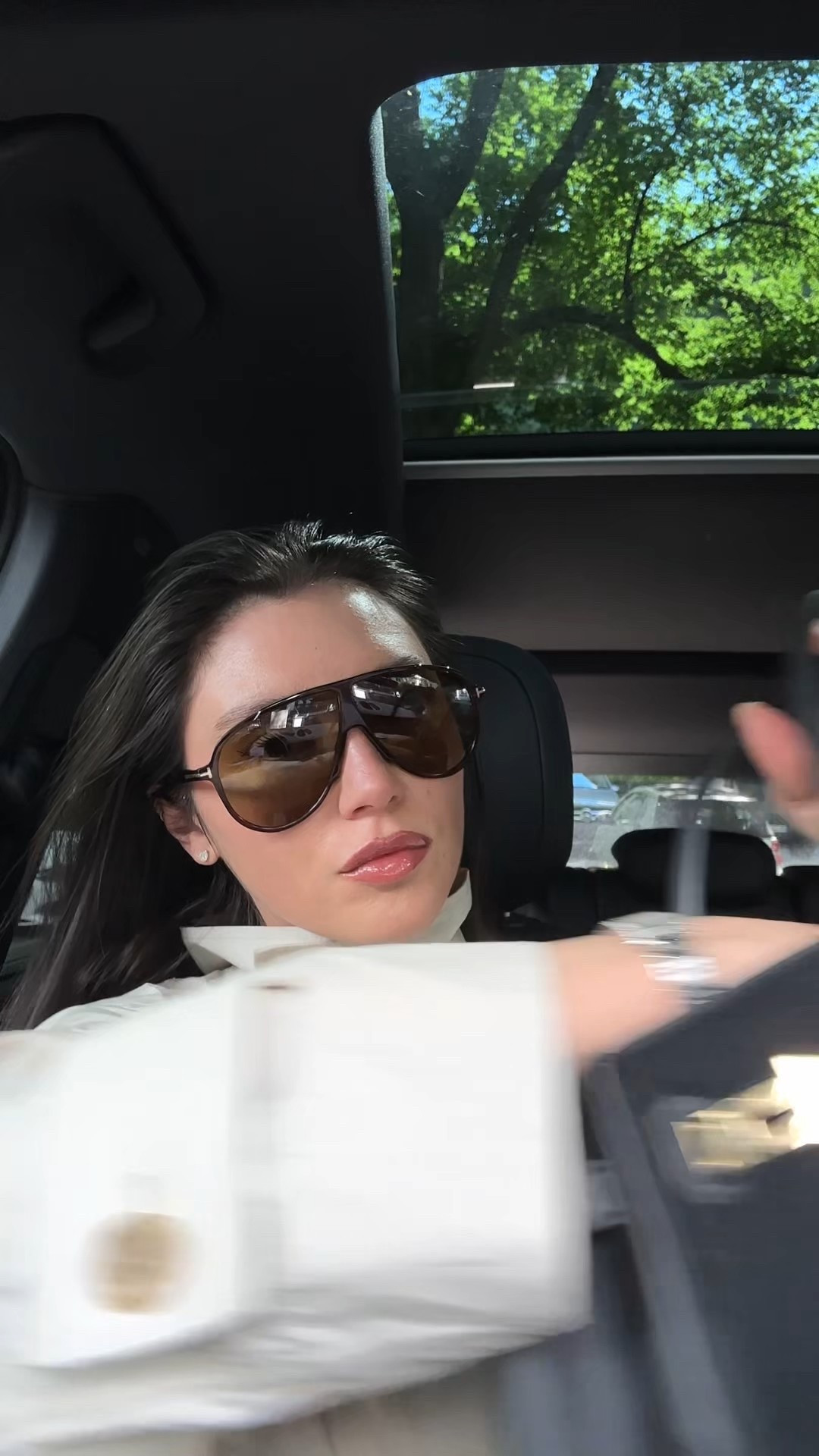 Aviator Sunglasses for the win! 

#LTKdeutschland #LTKstyletip #LTKautumn