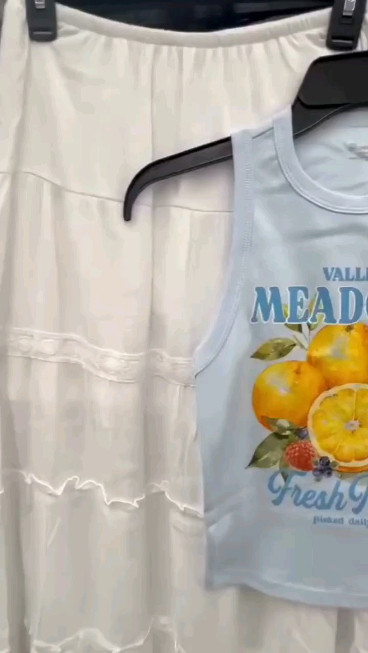 Graphic tees are one of the easiest ways to add personality to your everyday outfits!

#LTKPetite #LTKTravel #LTKU