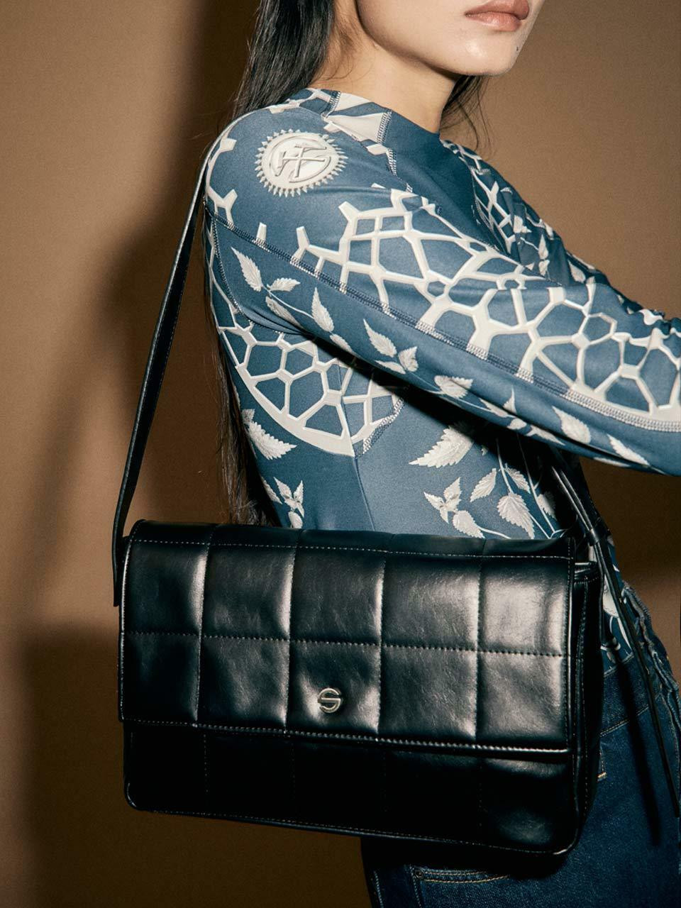 Capture Puff Shoulder Bag - 2 Colors | W Concept (US)