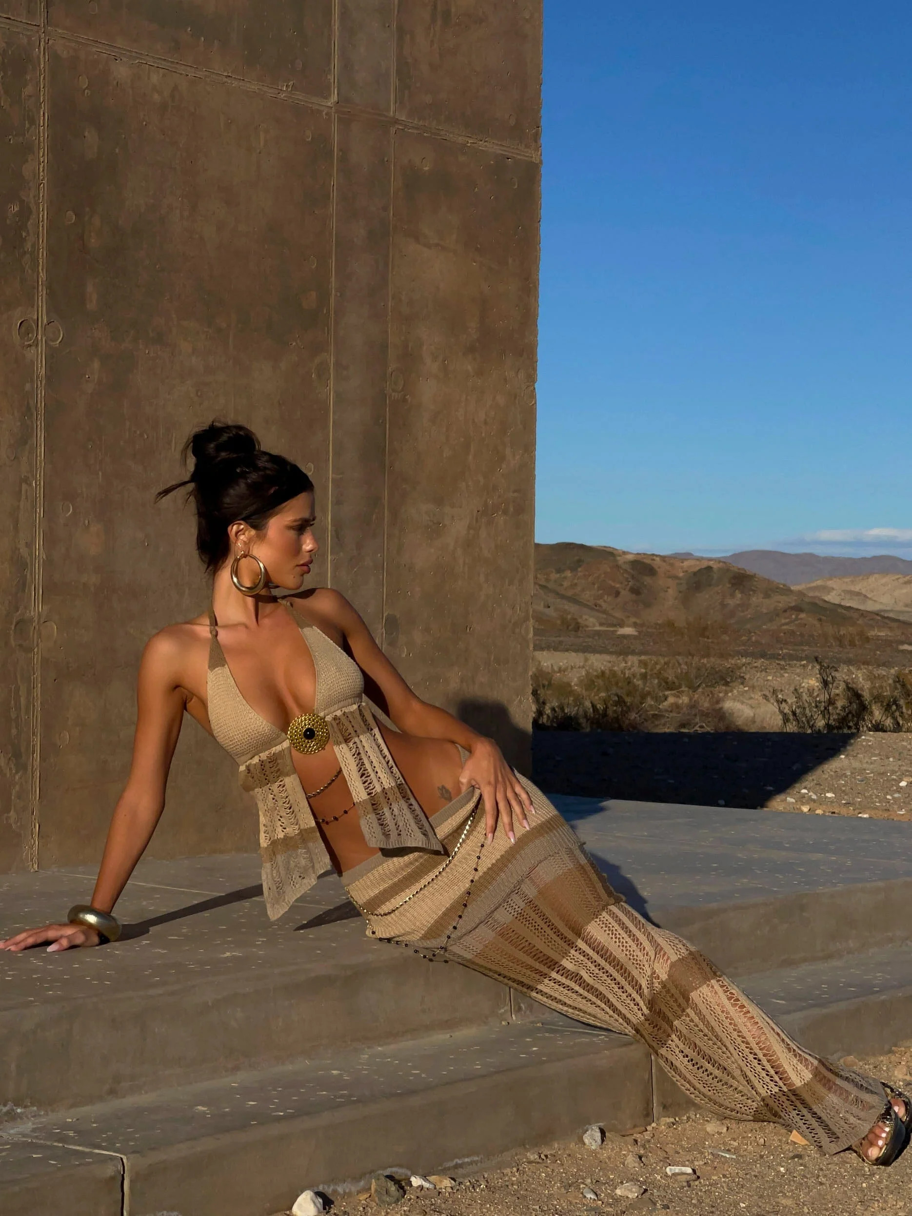 NATASHA TOP NEUTRAL | Outcast Clothing