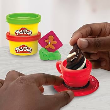 Play-Doh Holiday Advent Calendar for Kids 3 and Up, 24 Day Countdown, Multiple Surprise Gifts Beh... | Amazon (US)