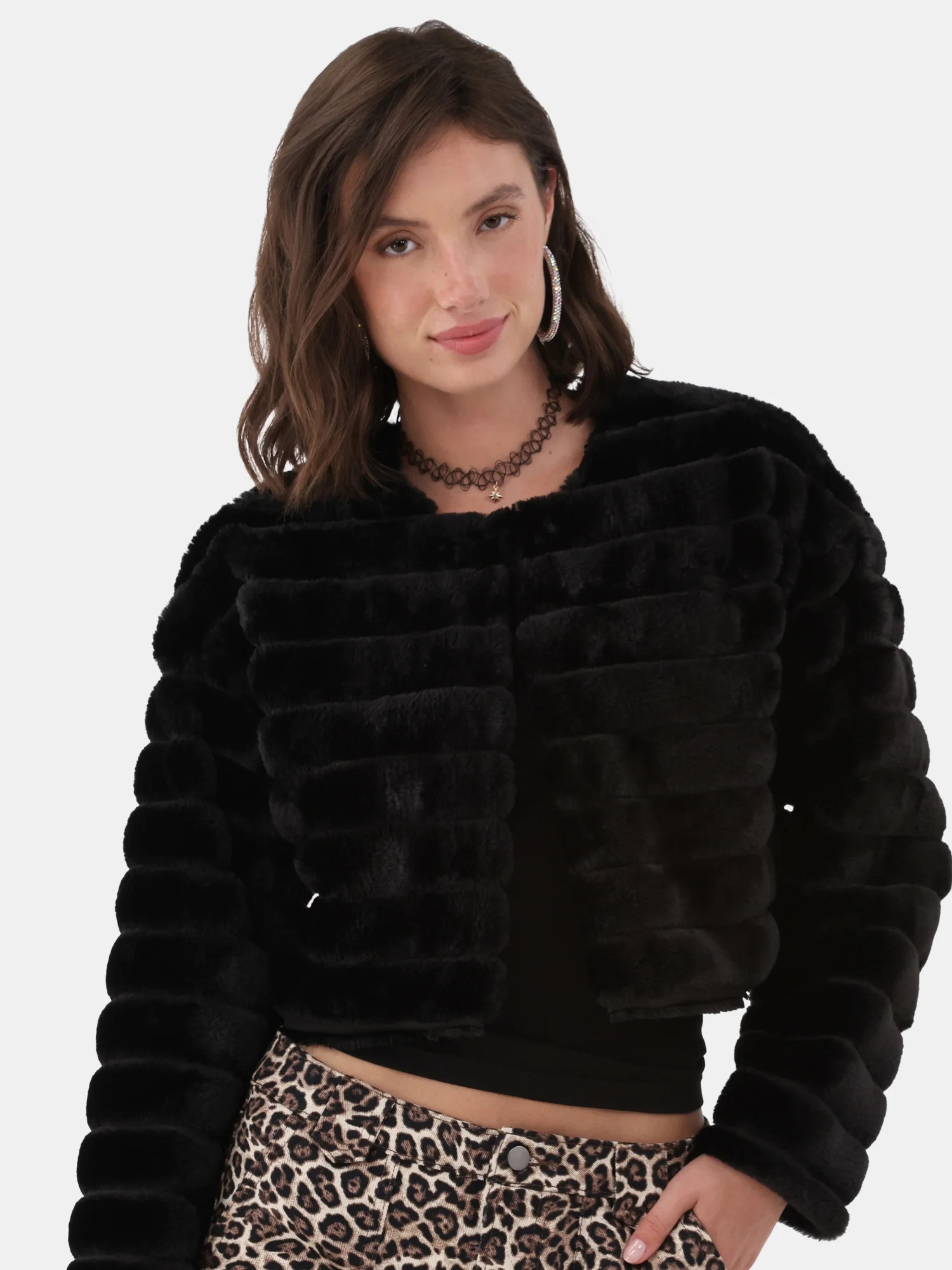 No Boundaries Quilted Faux Fur Jacket, Women's and Women's Plus - Walmart.com | Walmart (US)