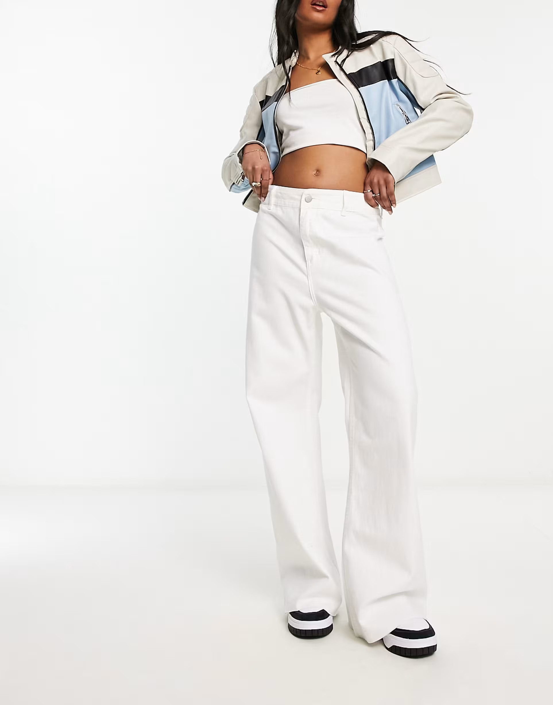 Urban Revivo wide leg jeans in white | ASOS (Global)