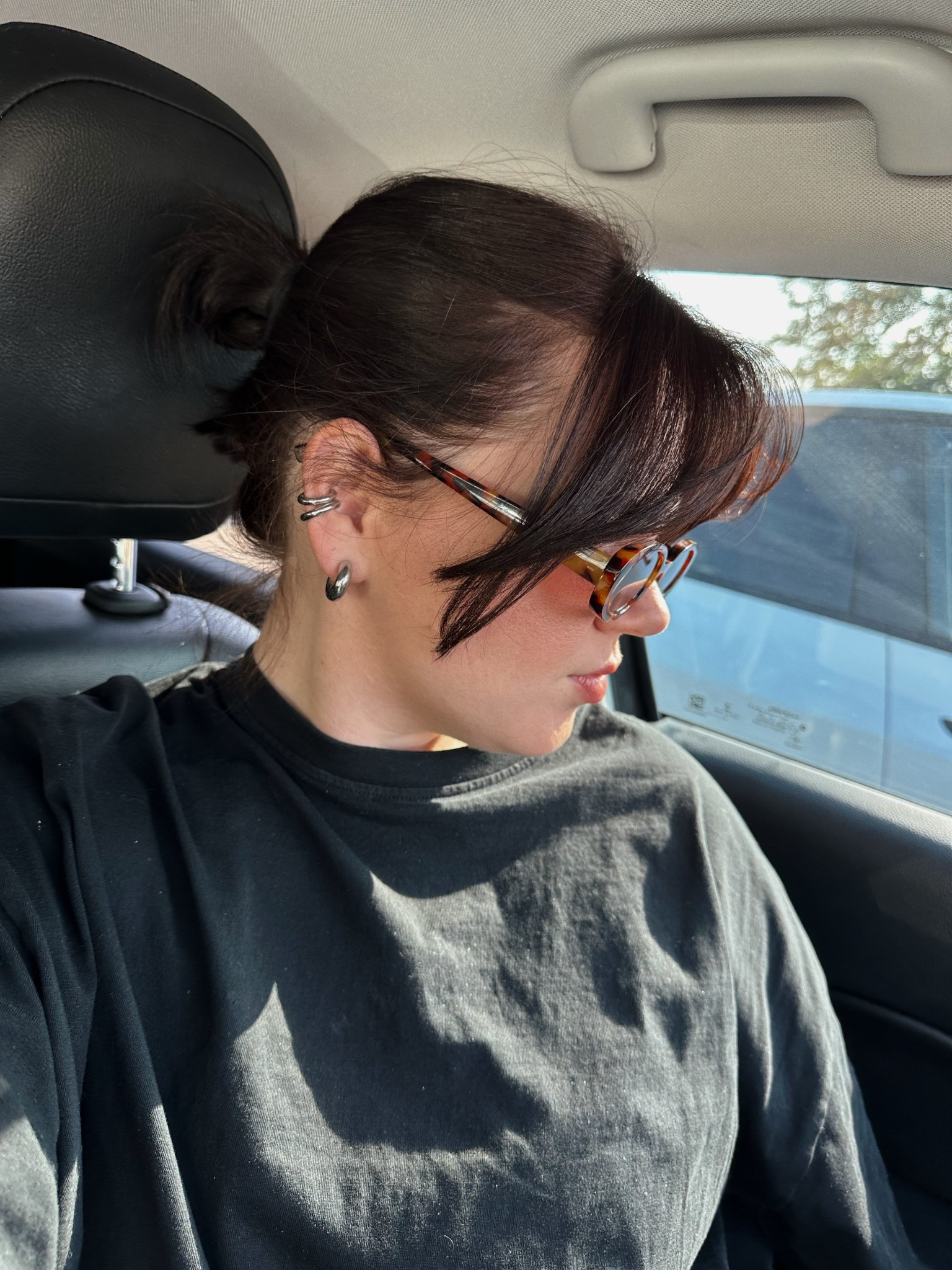 Wednesday fit 

Jewelry, chunky jewelry, silver cuffs, silver chunky jewelry, sunglasses, Amazon sunglasses, bangs, spring fashion trends, summer fashion trends, H&M, Amazon fashion finds 

#LTKStyleTip #LTKSeasonal