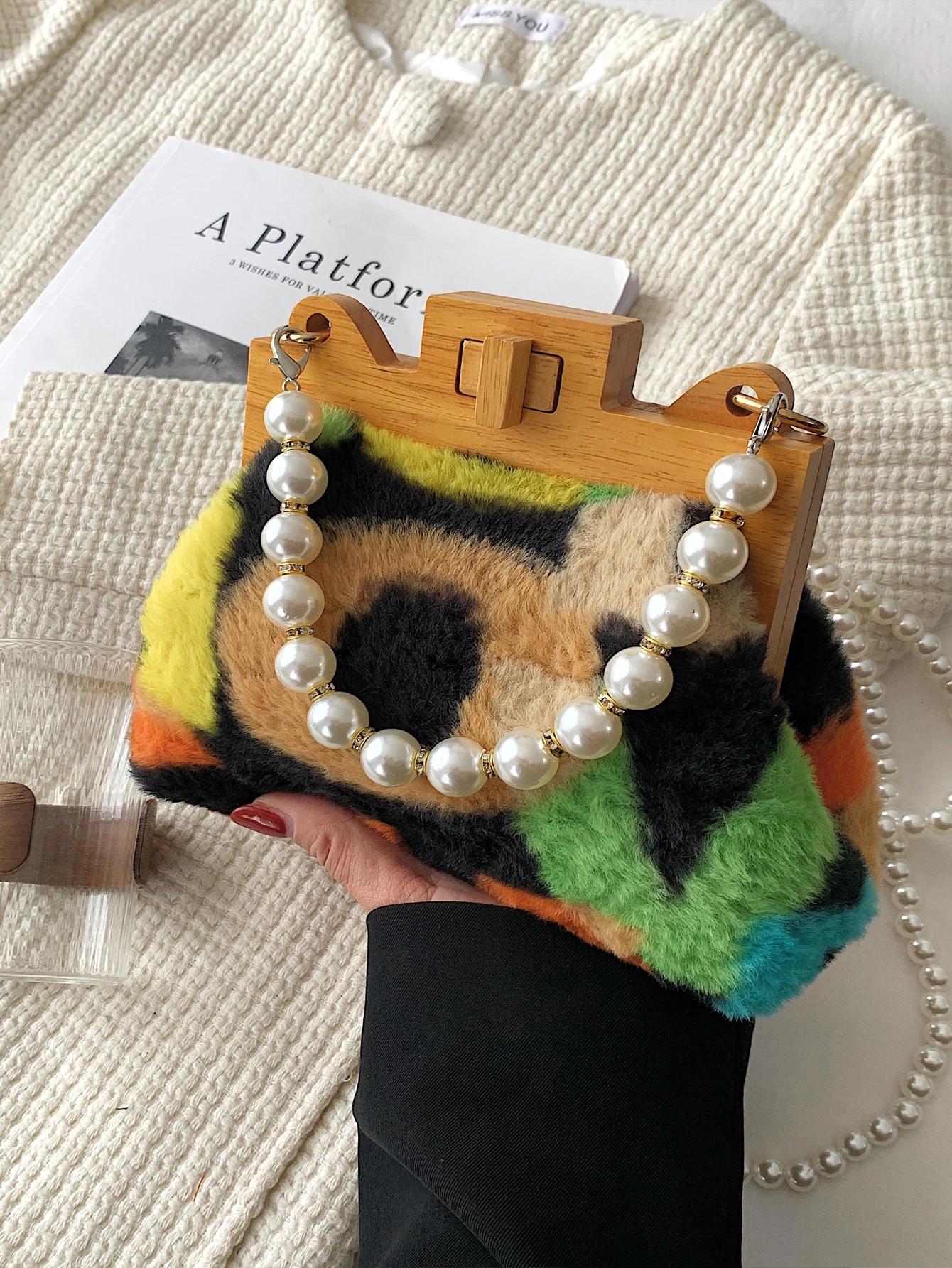 Waterproof,Lightweight,Business Casual Fuzzy, Soft, Plush, Fluffy Mini Colorblock Faux Pearl Deco... | SHEIN