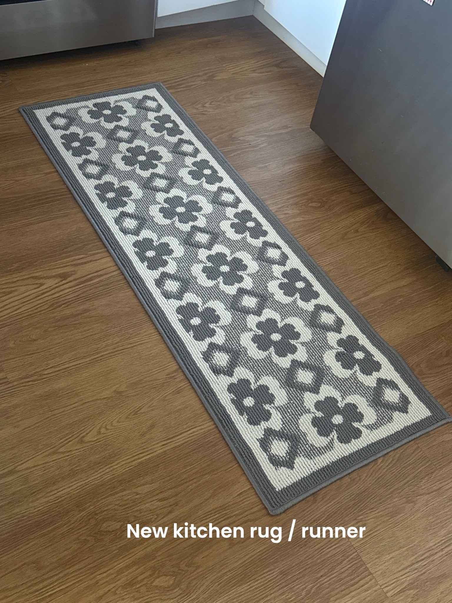 Kitchen nonslip rug
Kitchen runner
Gray pattern, kitchen, rug, gray floral, kitchen, rug, floral rug

#LTKHome #LTKSaleAlert #LTKU