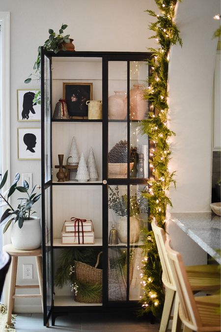 I love how cozy and festive this corner with our Billy bookcase feels. I can’t believe Christmas is only 5 days away! I still need to wrap presents and figure out my Christmas menu. Are you ready?
.
.
.

#moderntraditional #moderncolonial #moderntransitional #transitionaldesign #hometakestime #studiomcgee #mcgeeandco #neutralhome #targethome #smmakelifebeautiful #neutralhomedecor #housetohome #diyonabudget #christmashome #christmashomedecor #afloral #swcolorlove #swcaviar #ikeabillybookcase #billybookcase #billybookcasehack #ikeahack #cabinetstyling #kitchendecor #shelfie #shelfiedecor #shelfiestyling #diningroomdecor #studiomcgeepresets

#LTKhome #LTKSeasonal #LTKHoliday