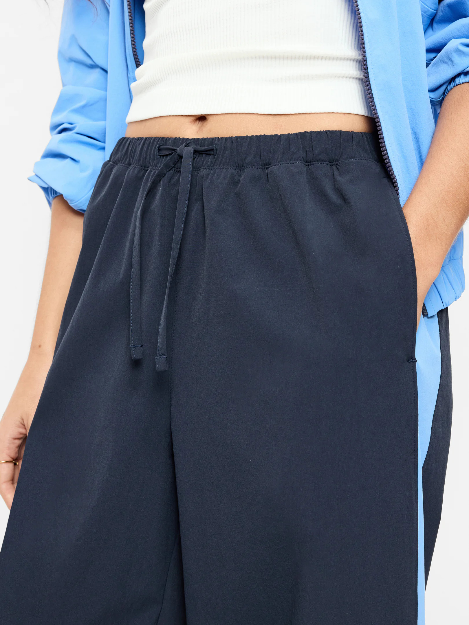 High-Waisted TrekTech Lightweight Woven Active Pants | Old Navy (US)
