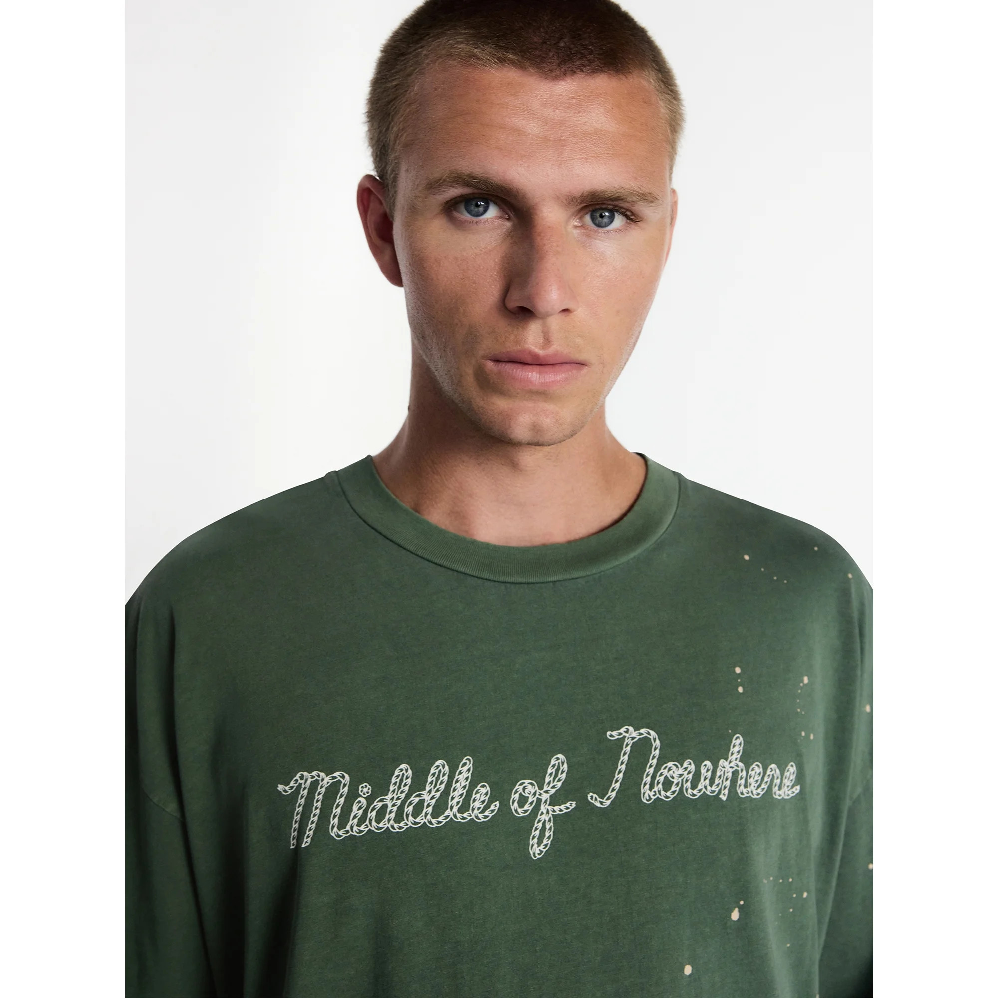 Kacey Lee Men's and Big Men's Middle of Nowhere Graphic Boxy Tee, Sizes S-2XL | Walmart (US)