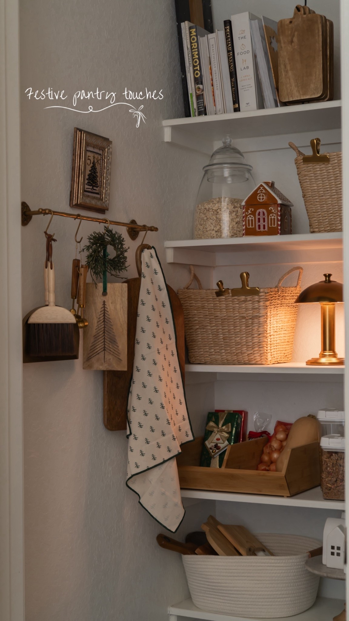 Our pantry dressed for the holidays 🌲✨