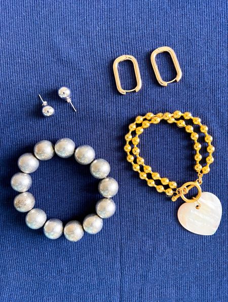 Bracelets 
Jewelry 
Women’s jewelry 

#LTKfindsunder50 #LTKSeasonal