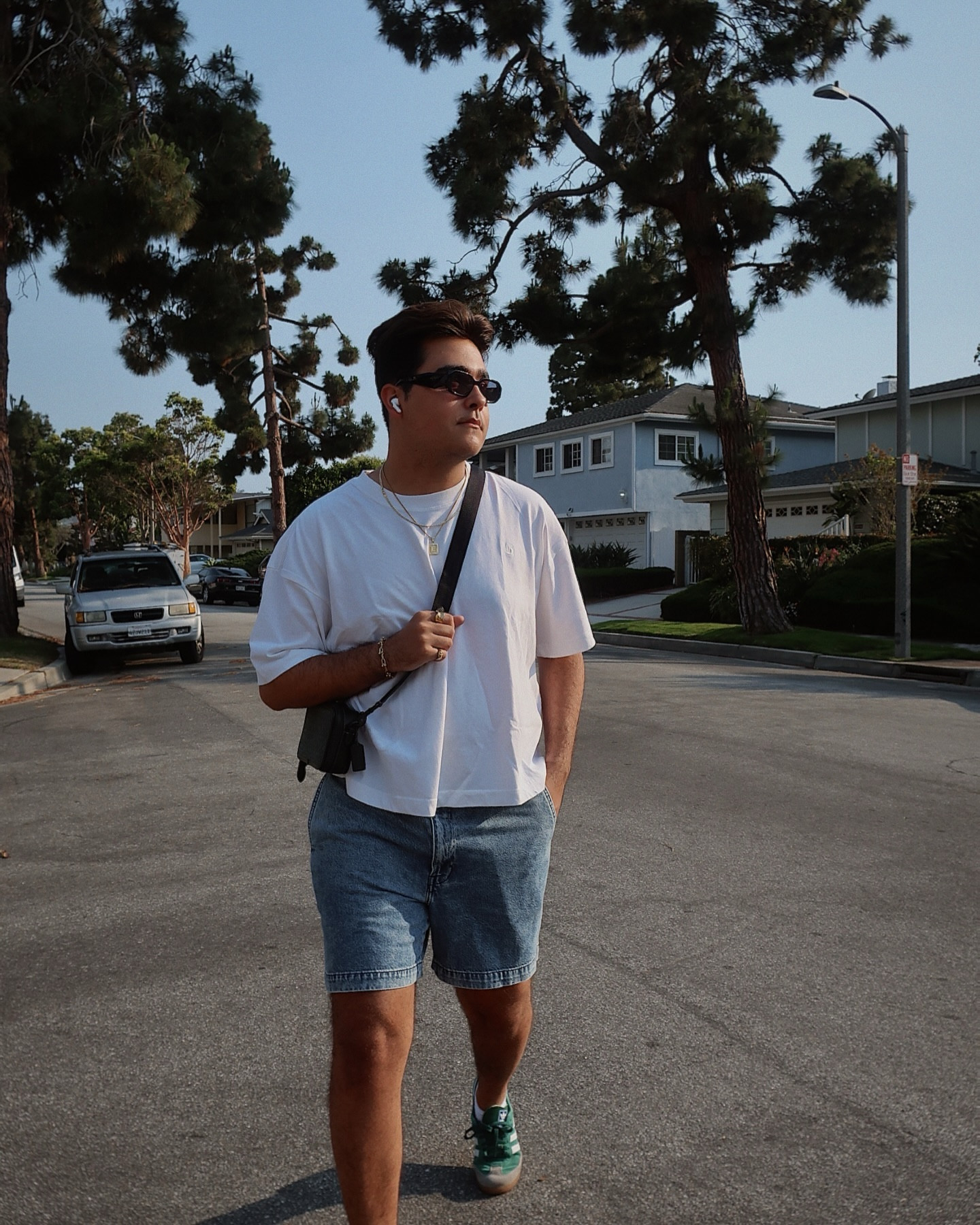 🌫️🌫️

Comment SHOP below to receive a DM with the link to shop this post on my LTK ⬇ https://liketk.it/4IYD0



#LTKMens #LTKStyleTip #LTKSeasonal