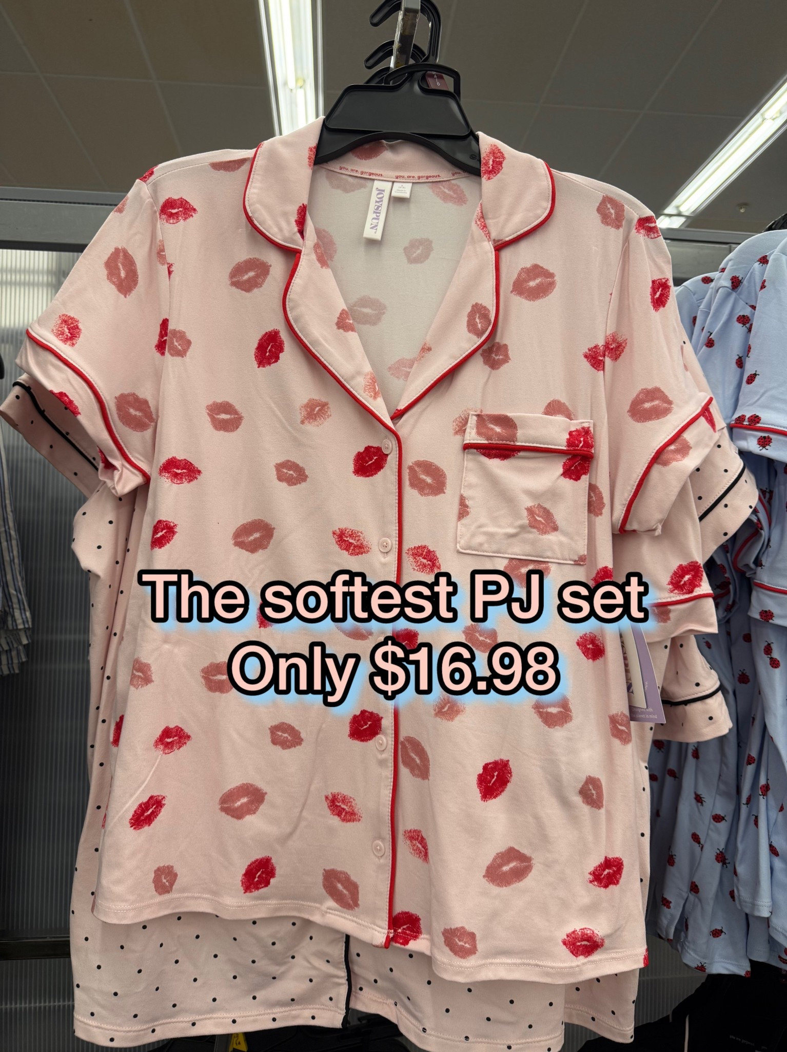 Walmart finds 

#LTKFindsUnder50 #LTKmorningroutine #LTKHoliday