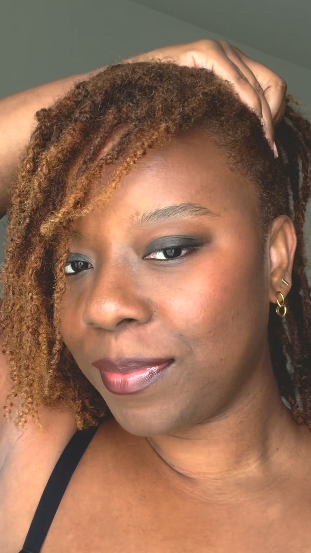 My “real quick” type of look.  I love a makeup that doesn’t require too much but wakes me up and elevates my mood.  These products are cheap, easy to use and beginner friendly: my kinda stuff. 👌

#LTKselfcare #LTKOver40 #LTKFindsUnder50