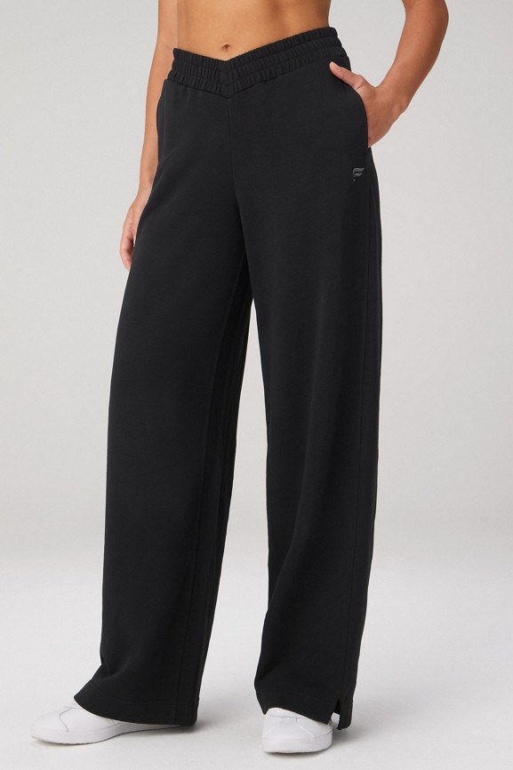 Year Round Terry V-Waist Sweatpant | Fabletics