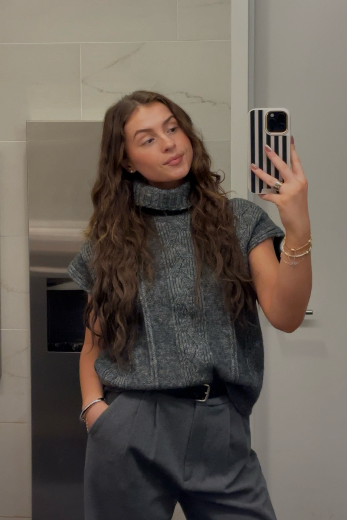 Office ootd 

Wearing a size small in the sweater 
Wearing a 26 R in the pants (could have sized down)

#LTKWorkwear #LTKStyleTip