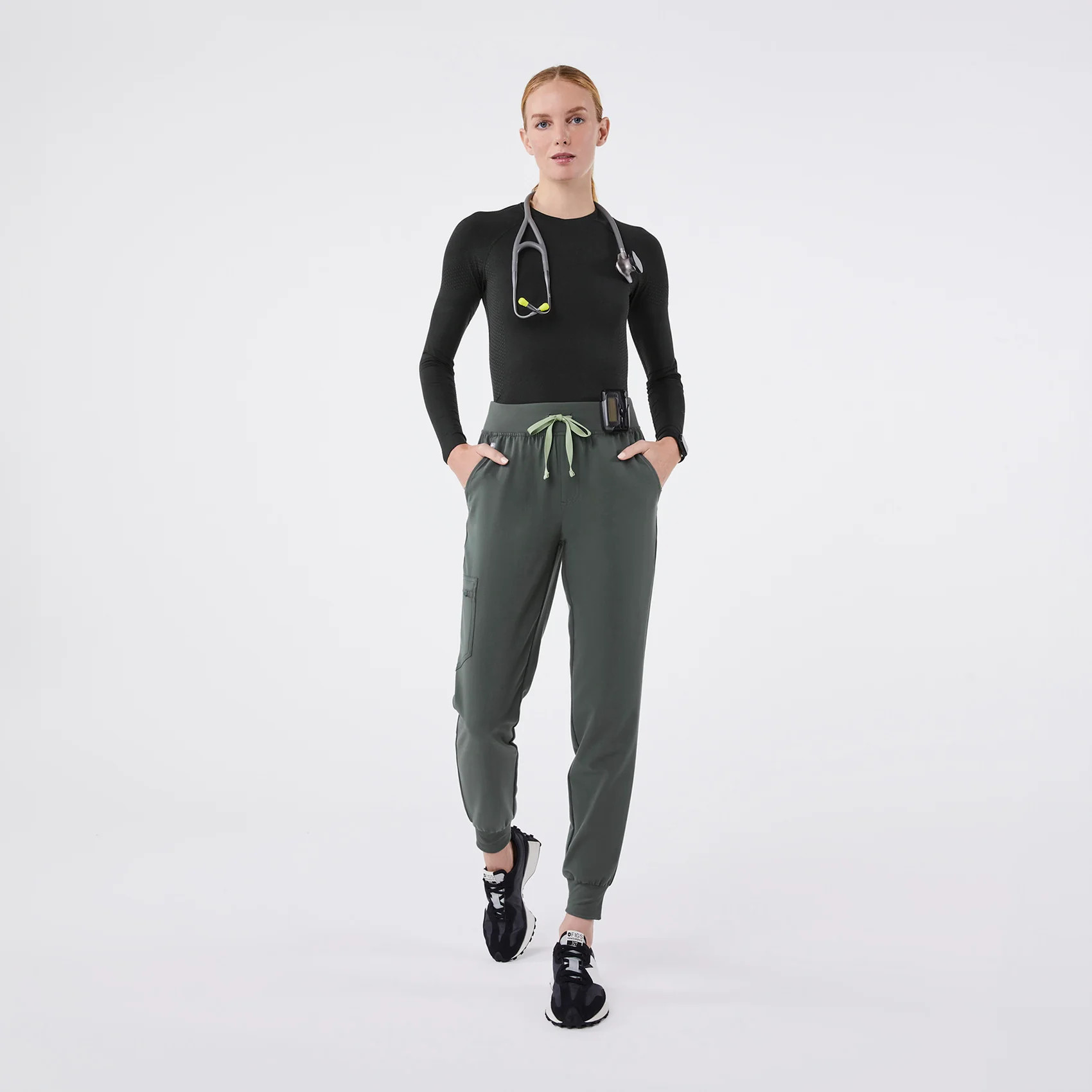 Women’s High Waisted Zamora Jogger Scrub Pants™ - Bonsai · FIGS | FIGS