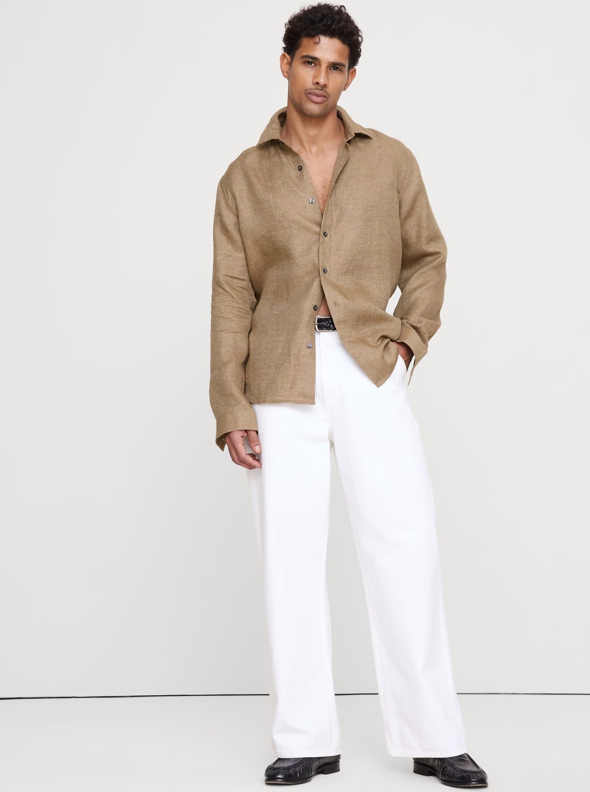 Banana Republic Standard-Fit Linen Shirt | Effortless Spring & Summer Style 

#BananaRepublic #MensLinenShirt #SpringSummerStyle #MensWardrobeEssentials #MensCasualStyle #EffortlessMenswear #MensStyleInspo #WarmWeatherStyle #MensOutfitIdeas #ClassicMenswear 

 #LTKMens