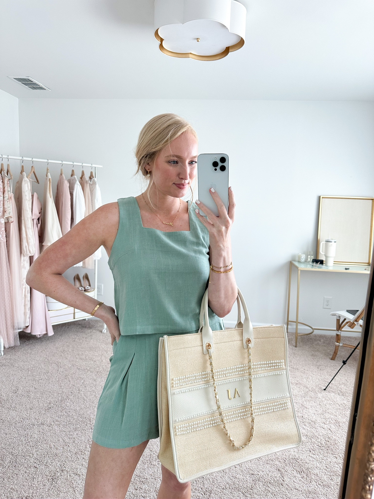 Gorgeous two peice set that would be perfect for a travel day! 

#LTKFind #LTKSeasonal #LTKstyletip