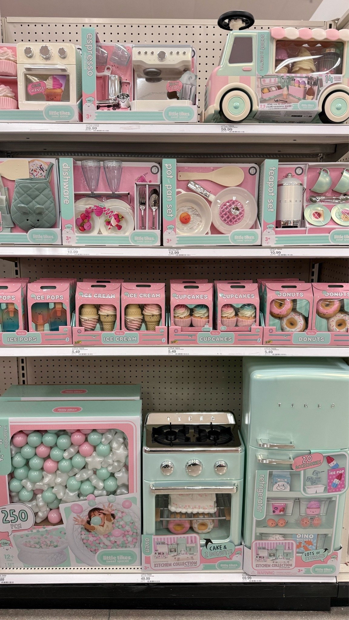 Little Tikes  sweet collection🧁