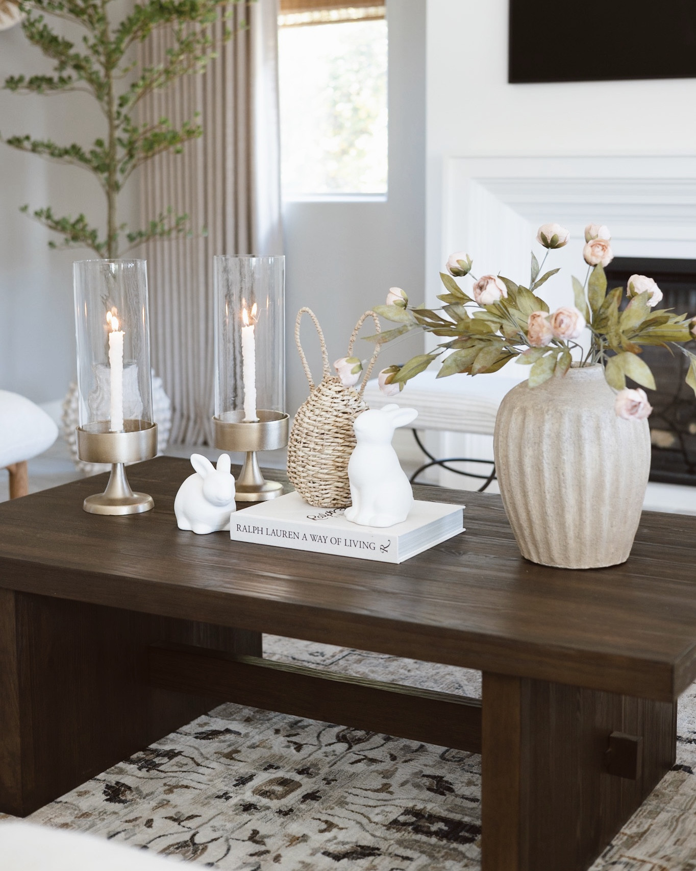 Seasonal styling, but make it neutral and timeless 🤍 

#LTKHome #LTKSeasonal #LTKSaleAlert
