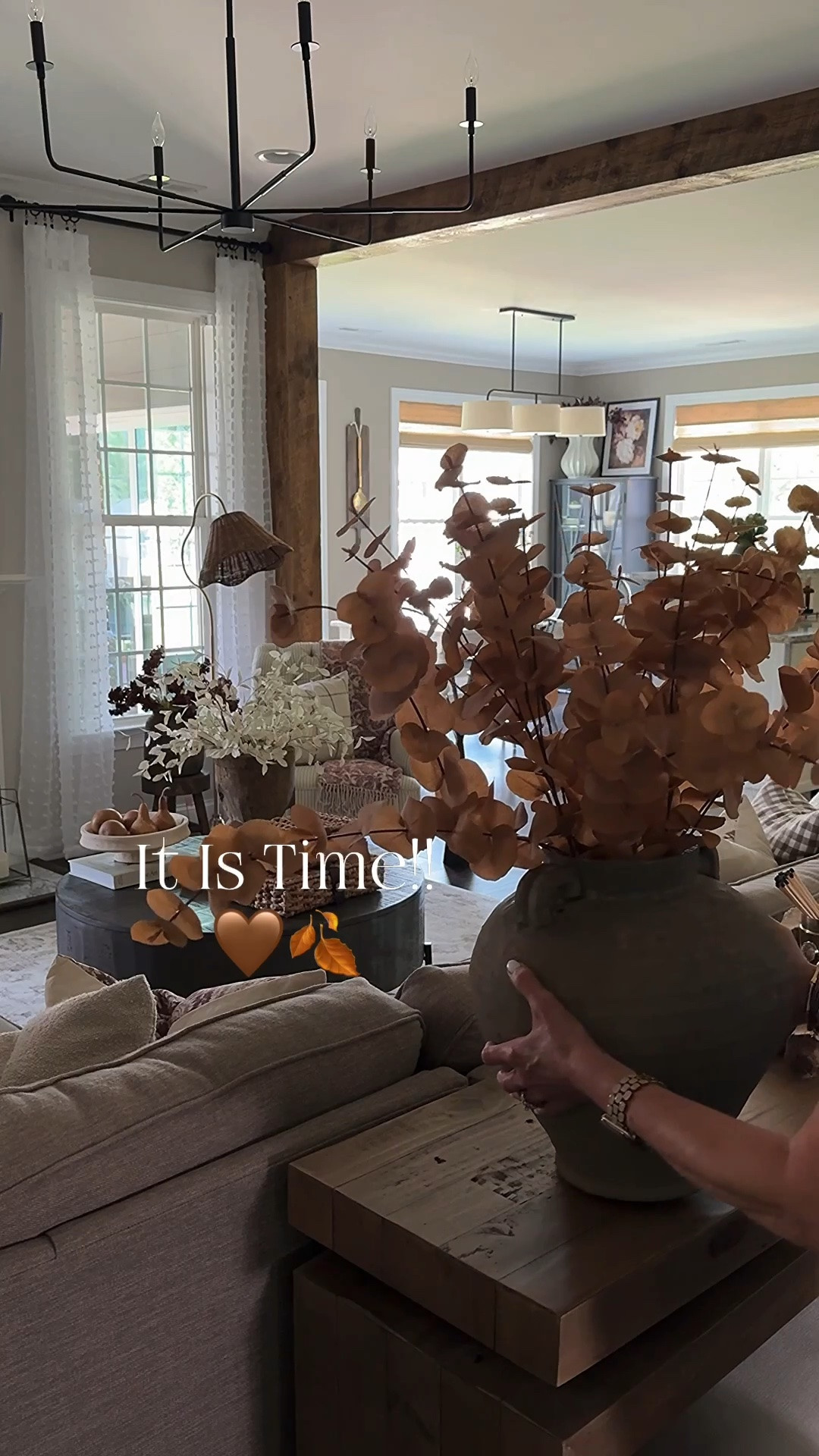 It Is Time!! In the creator world, August 1st is the start of fall. We provide inspiration early so you can purchase decor before it sells out🤎🍂

White Berry stems, toasted eucalyptus, taupe vase, console table