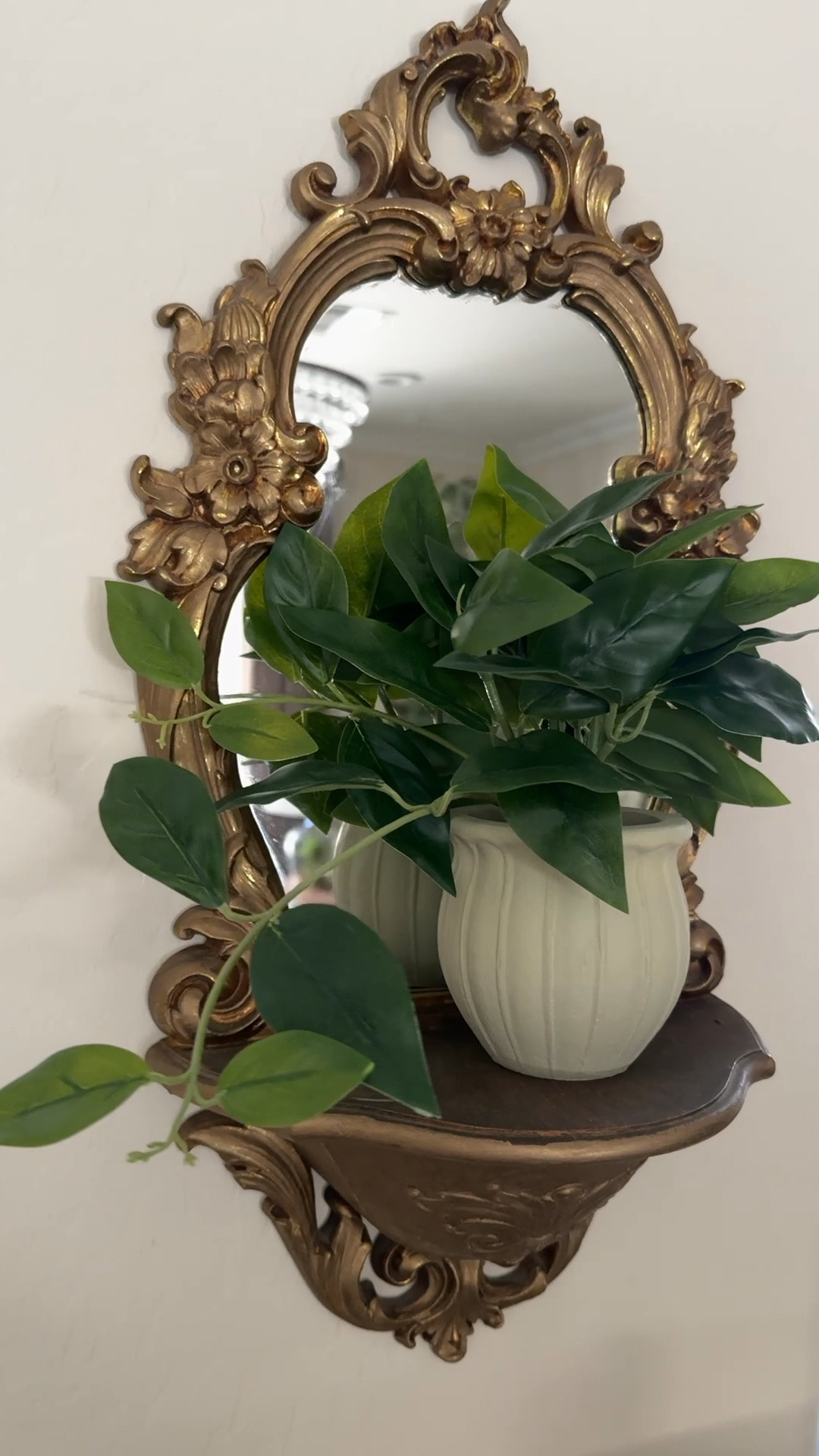 Vintage Hollywood Regency mirrored wall shelf and cute Target plant. 

I found this vintage piece on Facebook Marketplace, which led me to eBay. Sometimes Etsy and eBay sellers and vintage shops, advertise on FBMP.  

I rounded up some exact & similar options below. But if you want to check out FBMP or eBay yourself, keywords to try: Hollywood Regency, Syroco, Homco, for this style.

Vintage, antique, one of a kind, rare find 



#LTKHome