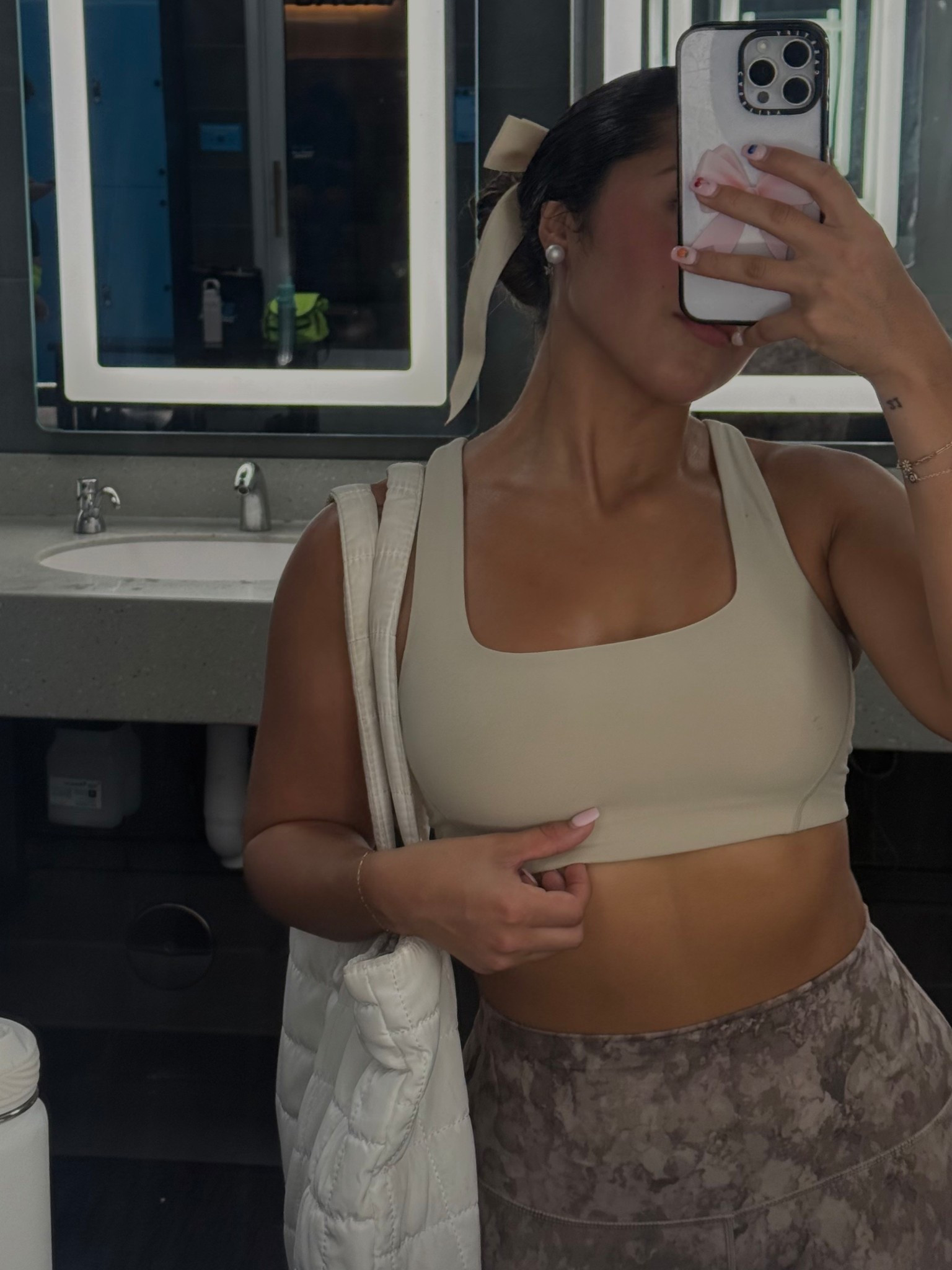 such a comfy sports bra & the quality >>> ✨🤎

#LTKPetite #LTKStyleTip #LTKActive